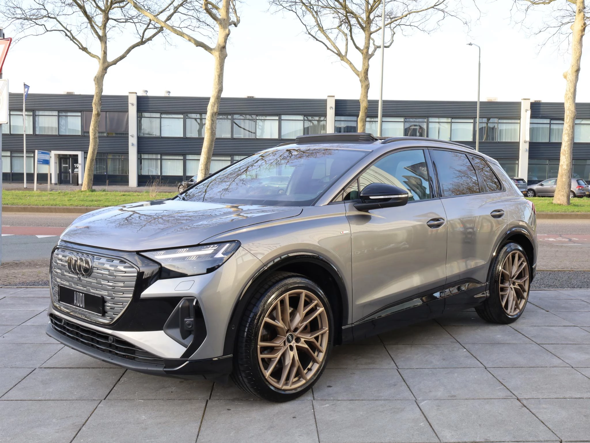 Hoofdafbeelding Audi Q4 e-tron