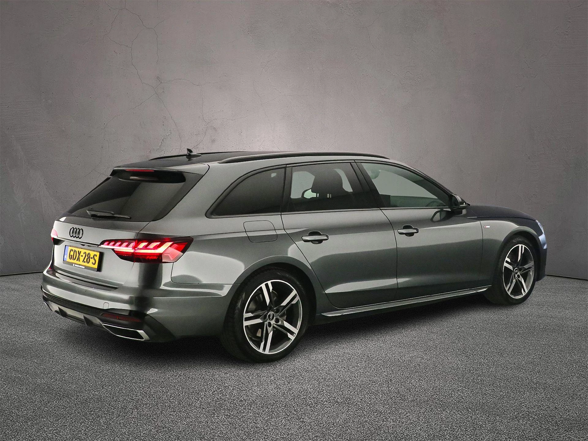 Hoofdafbeelding Audi A4