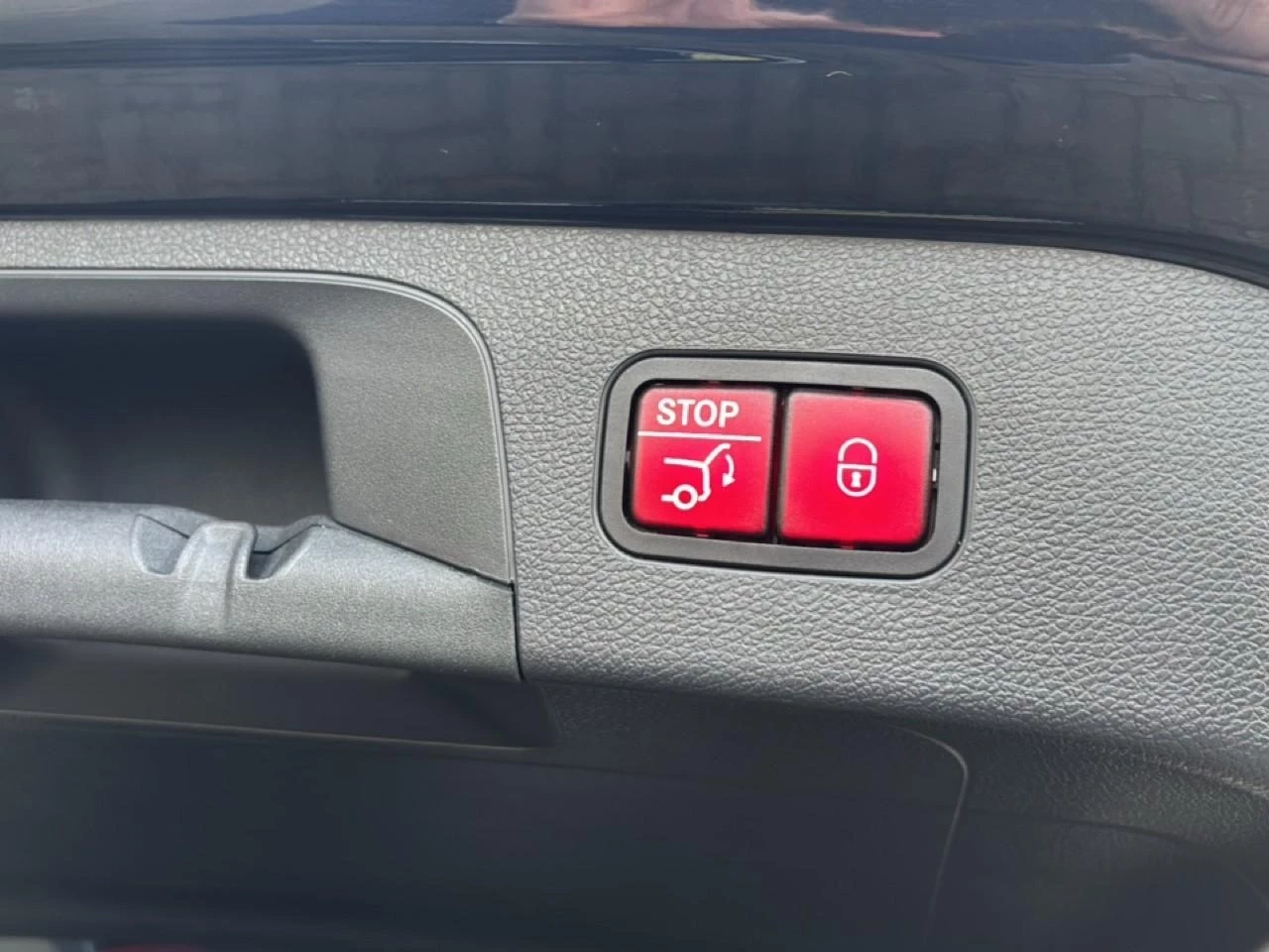 Hoofdafbeelding Mercedes-Benz EQC