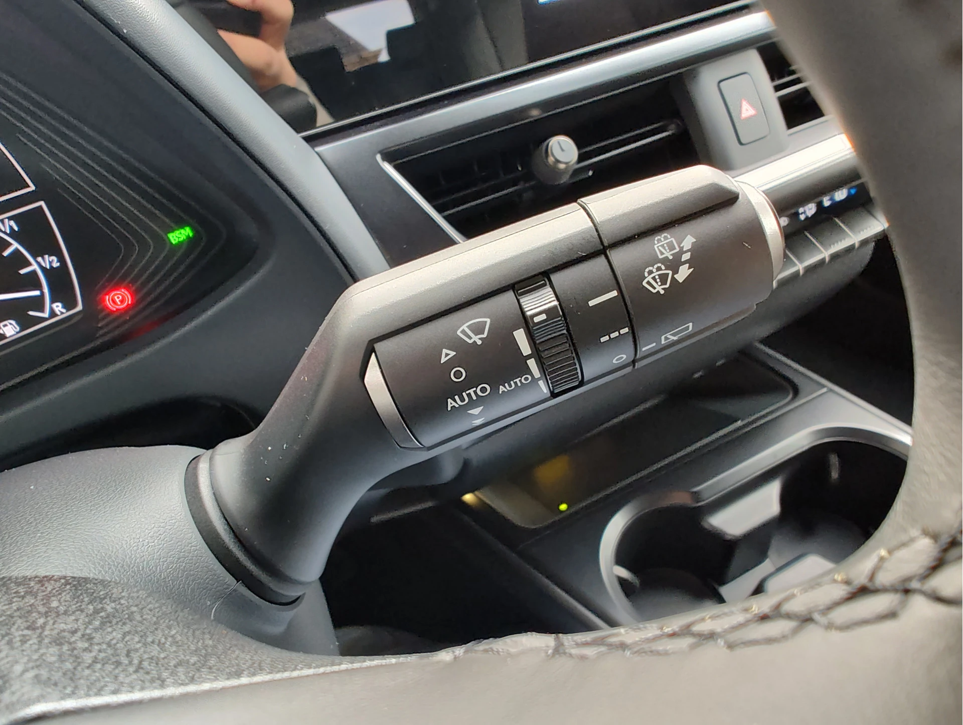 Hoofdafbeelding Lexus UX