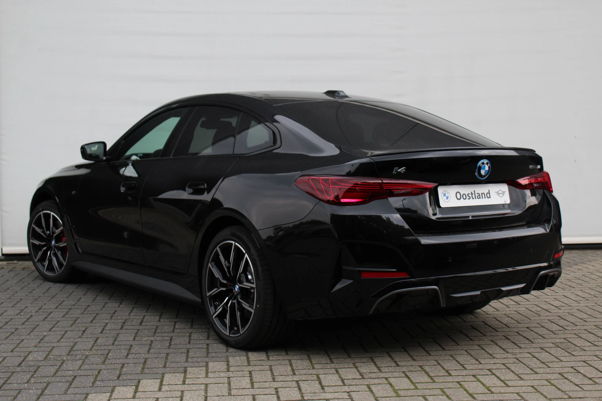 Hoofdafbeelding BMW i4