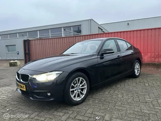 BMW 3-serie 318i Executive