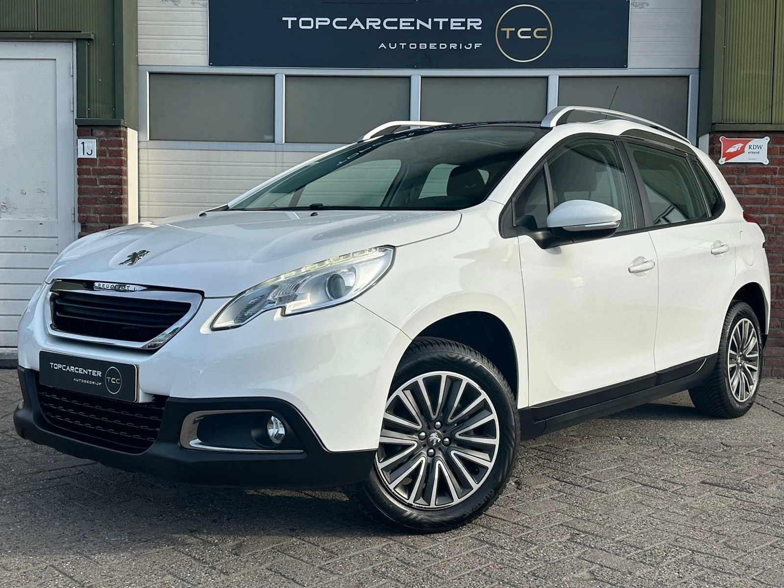 Hoofdafbeelding Peugeot 2008