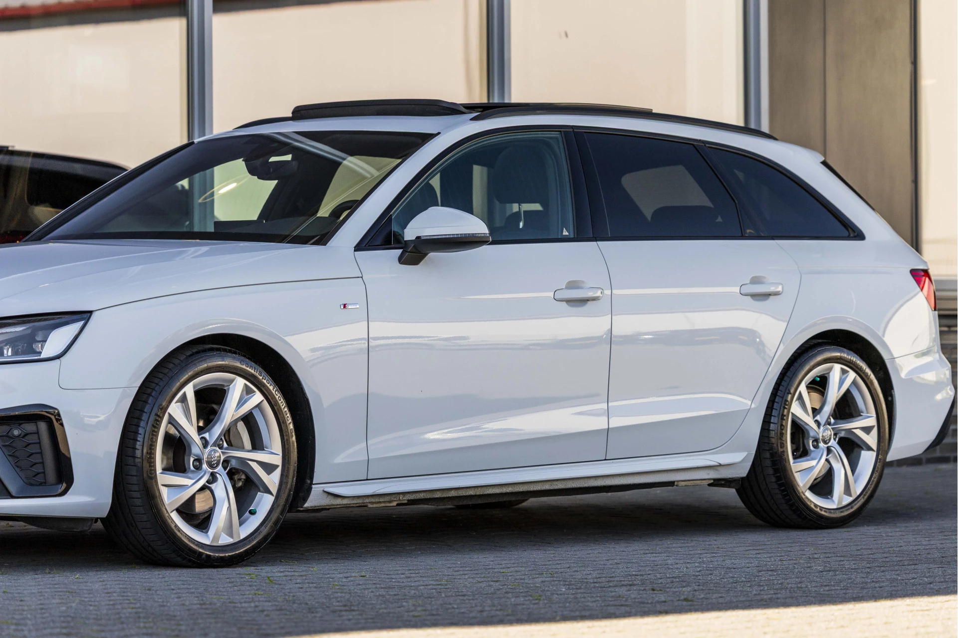 Hoofdafbeelding Audi A4