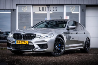 BMW 5-serie M5 I NL-auto I 1e-eig. I Akrapovic I Full-option I Carbon I Bowers&Wilkins I TV-schermen I Massagestoelen