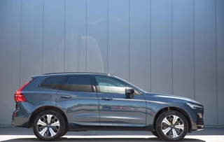 Hoofdafbeelding Volvo XC60 Volvo XC60 2.0 T6 Plug-in hybrid AWD Plus Dark Panorama H/K Audio
