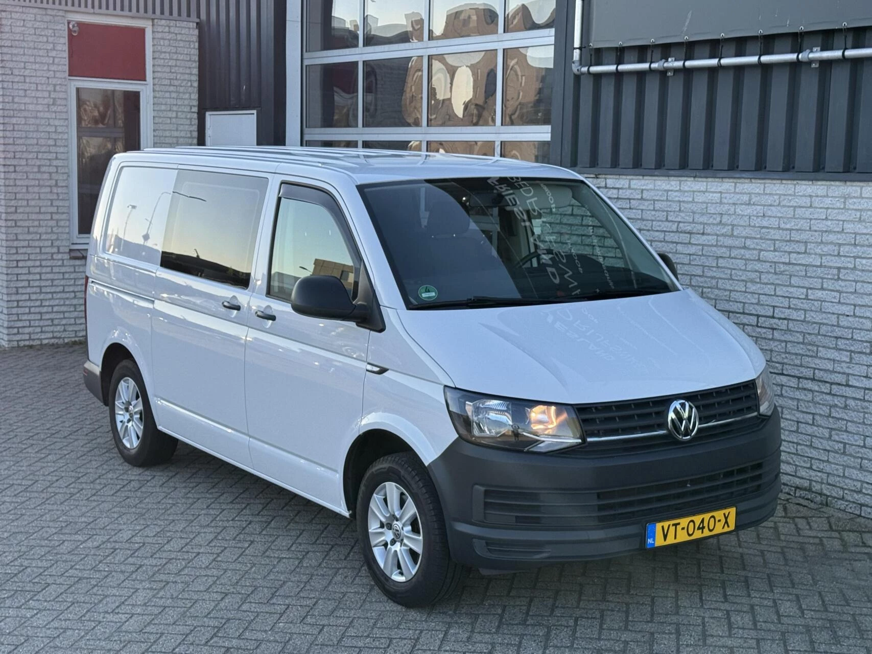 Hoofdafbeelding Volkswagen Transporter