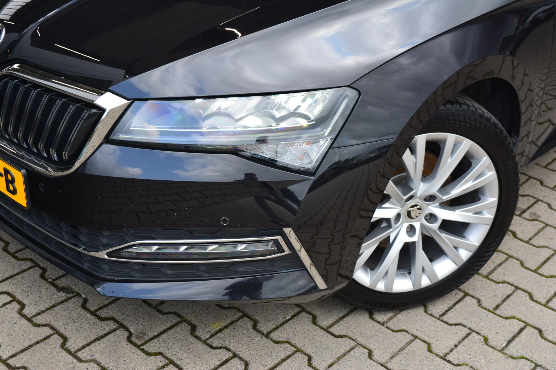Hoofdafbeelding Škoda Superb