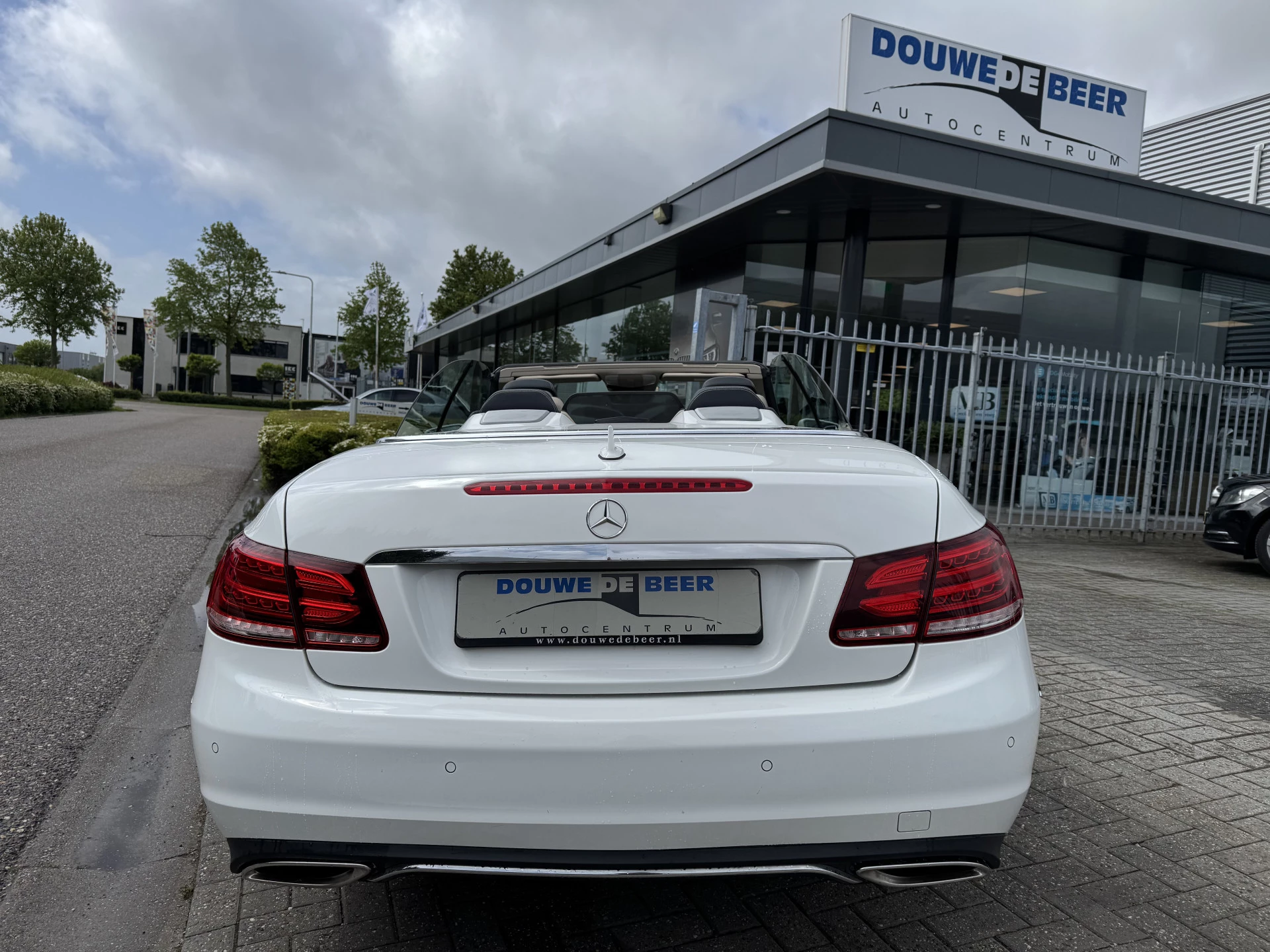 Hoofdafbeelding Mercedes-Benz E-Klasse