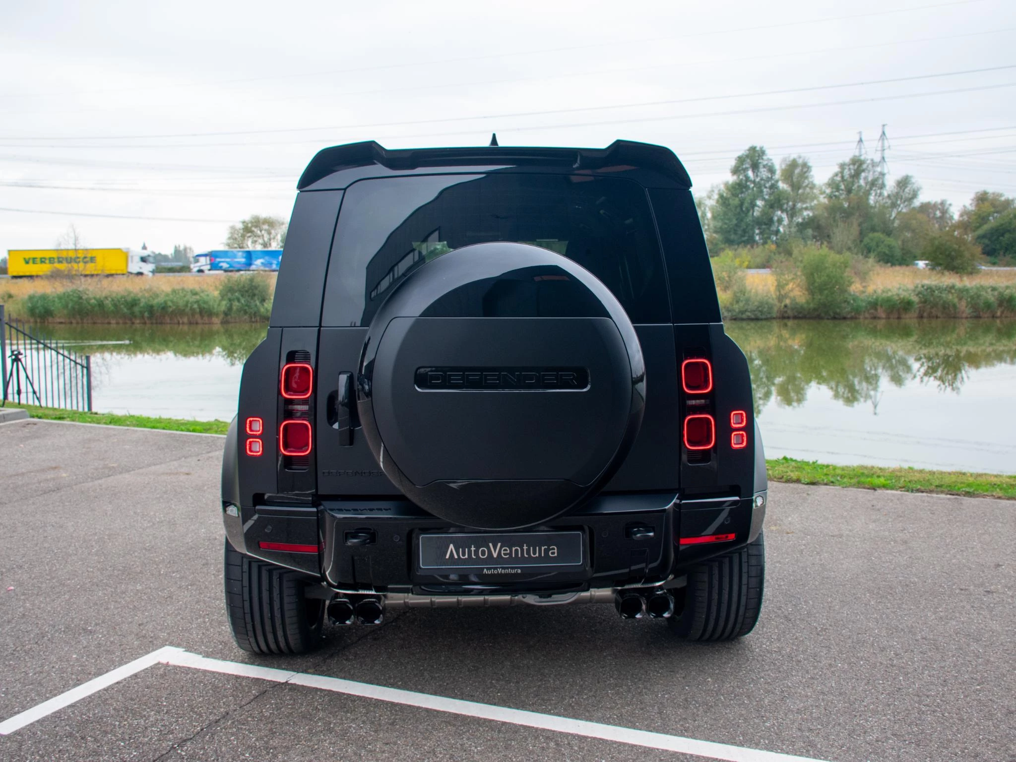 Hoofdafbeelding Land Rover Defender