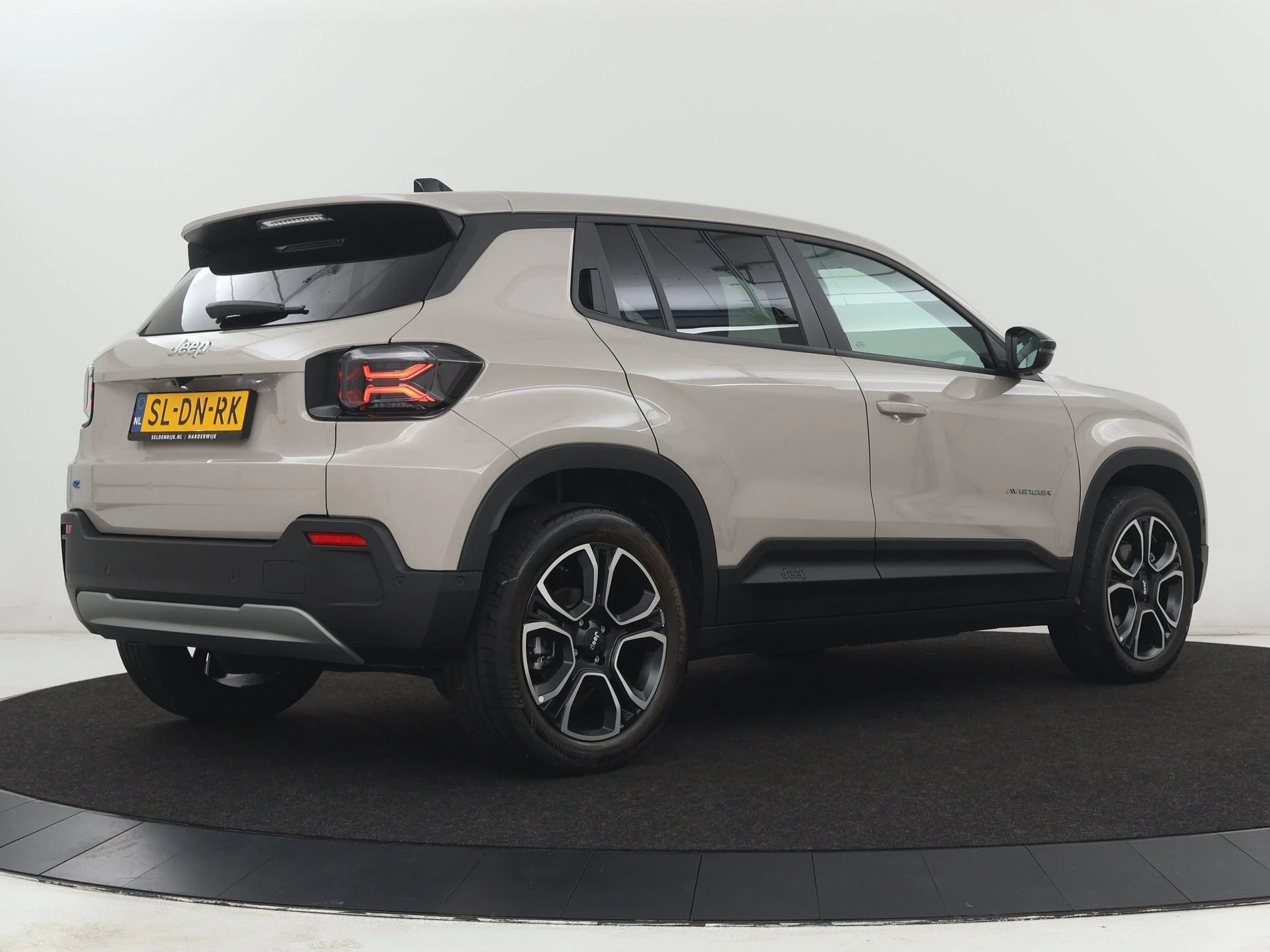 Hoofdafbeelding Jeep Avenger