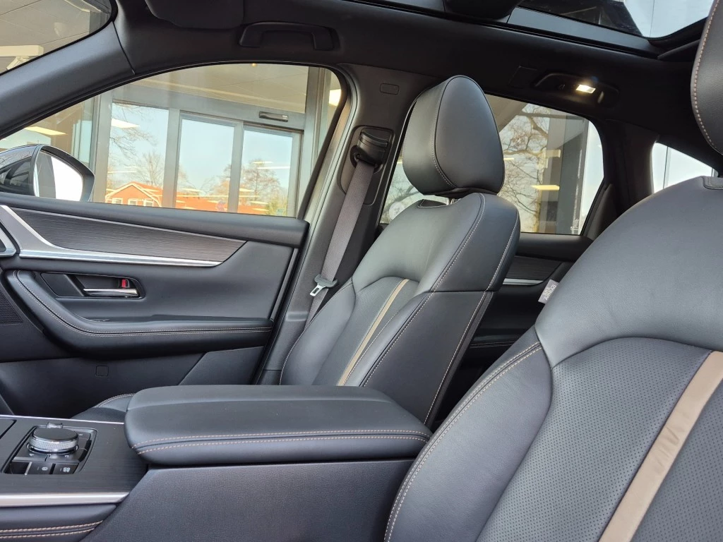 Hoofdafbeelding Mazda CX-60