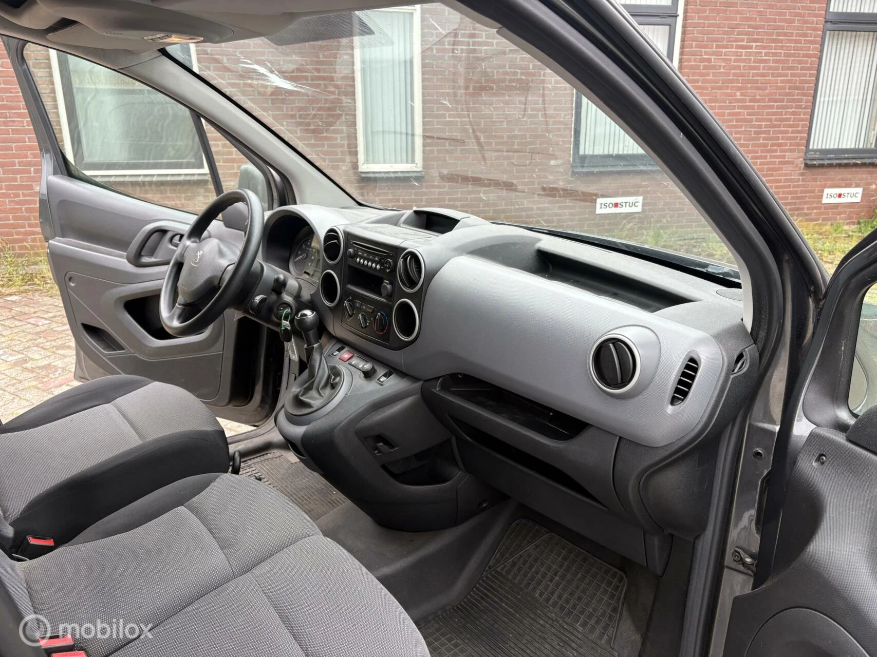 Hoofdafbeelding Peugeot Partner