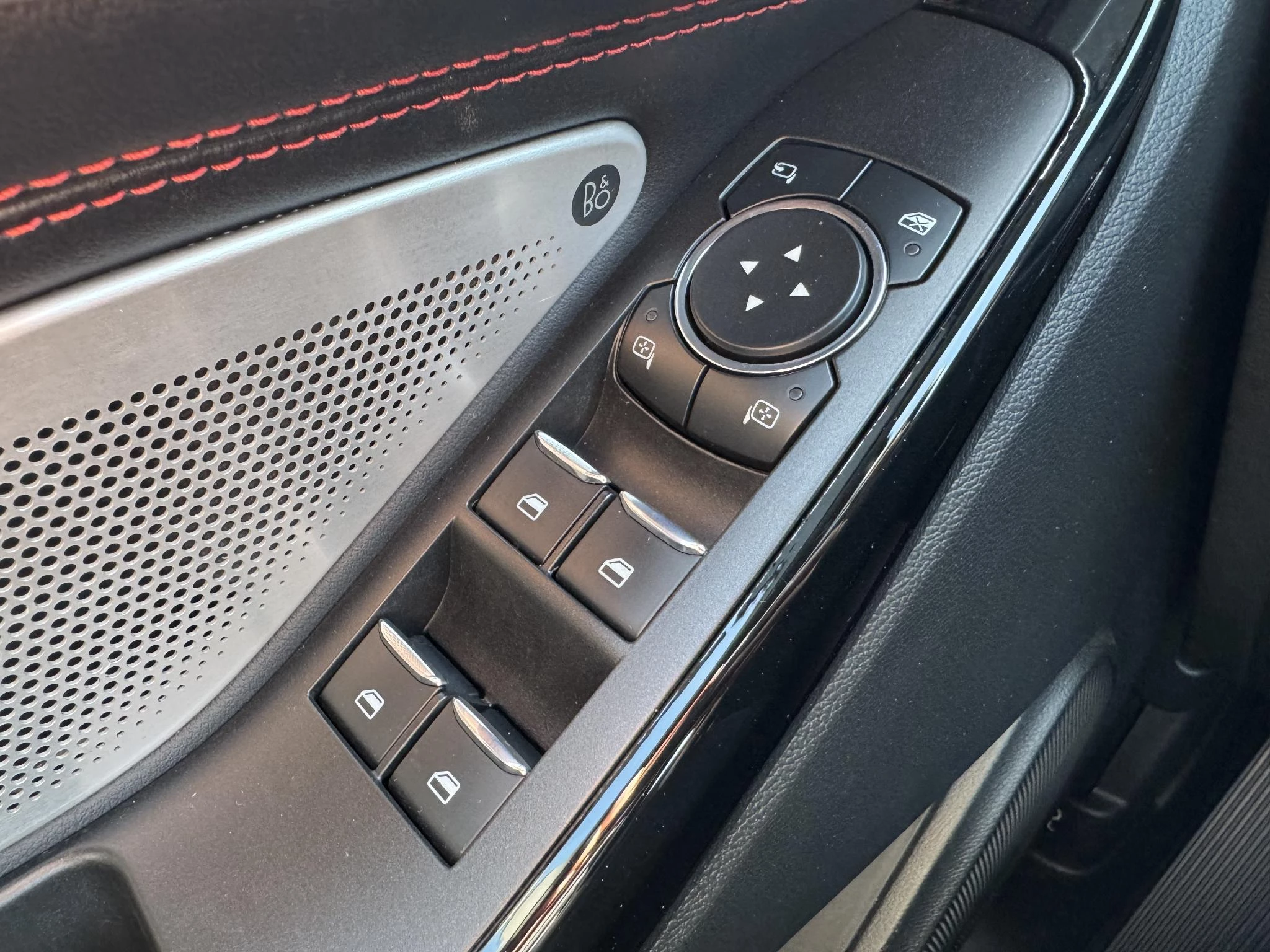 Hoofdafbeelding Ford Explorer