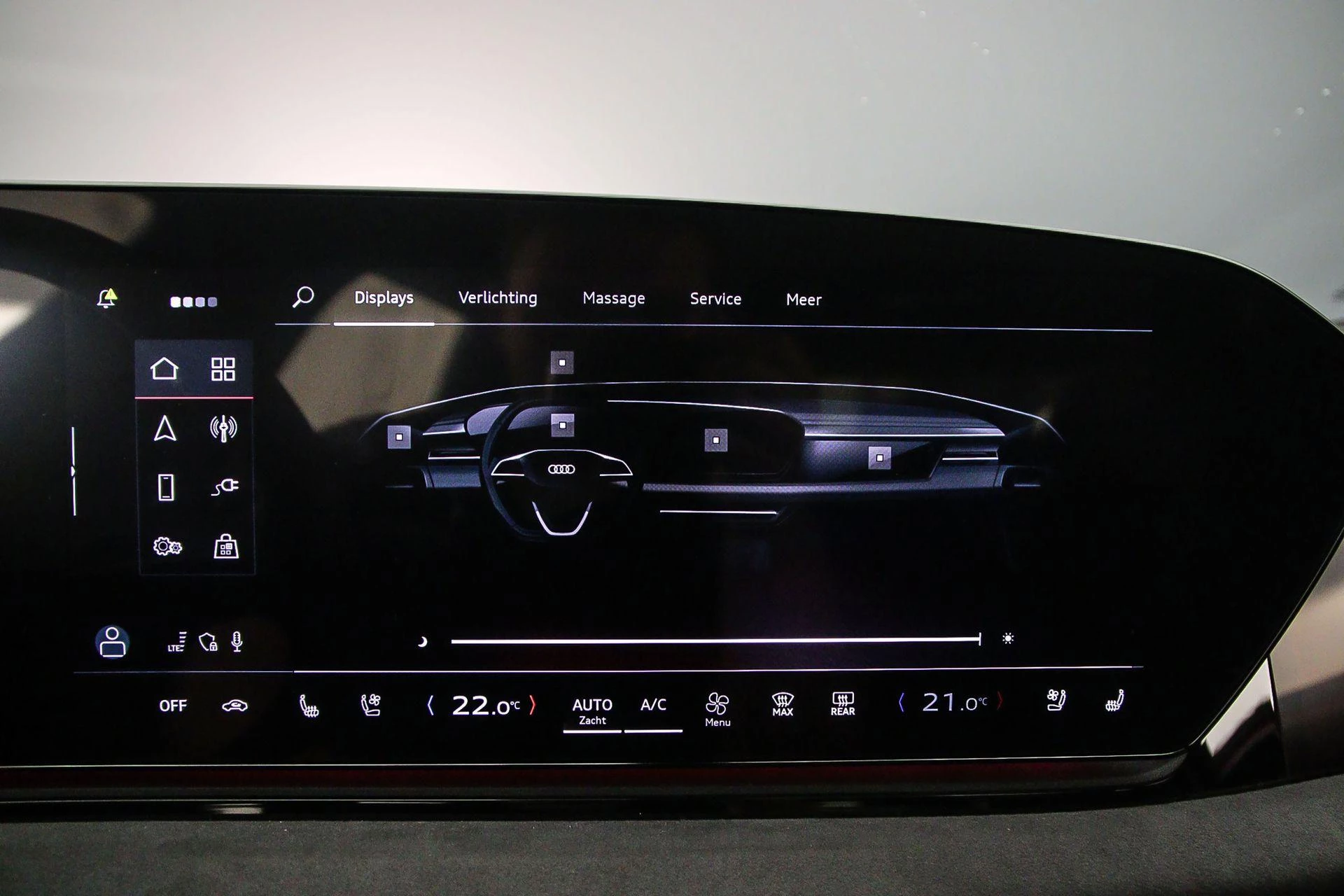 Hoofdafbeelding Audi A6 Avant e-tron