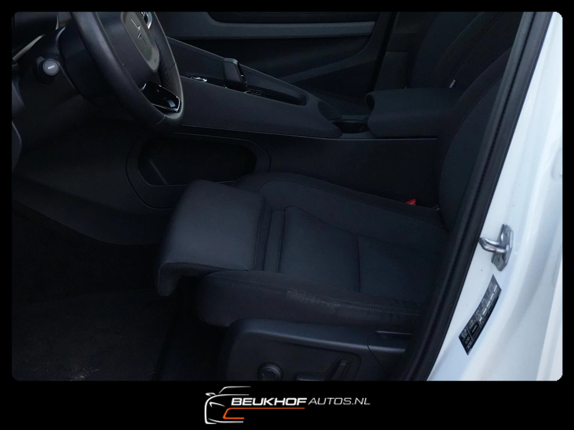 Hoofdafbeelding Polestar 2