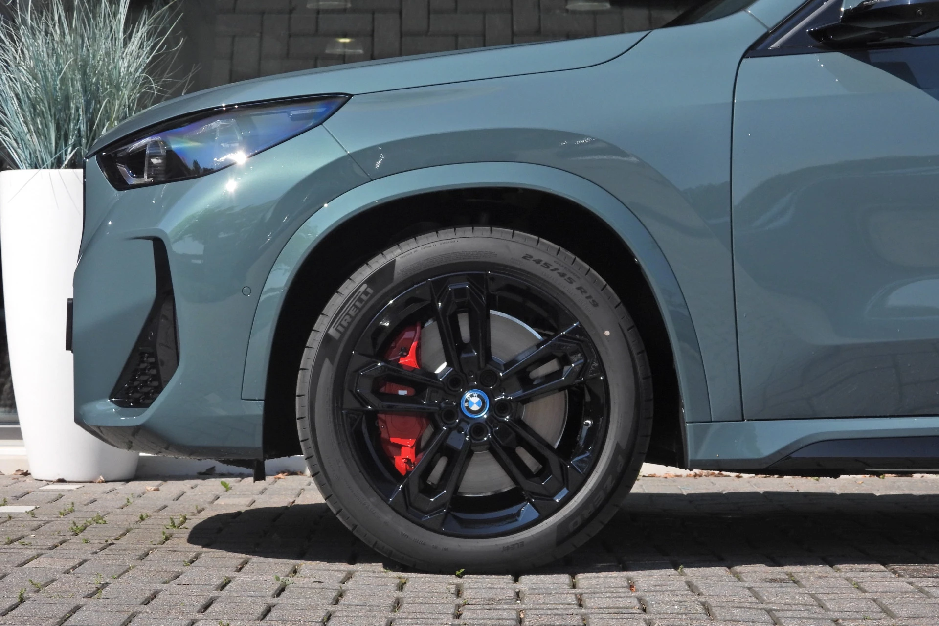 Hoofdafbeelding BMW iX1