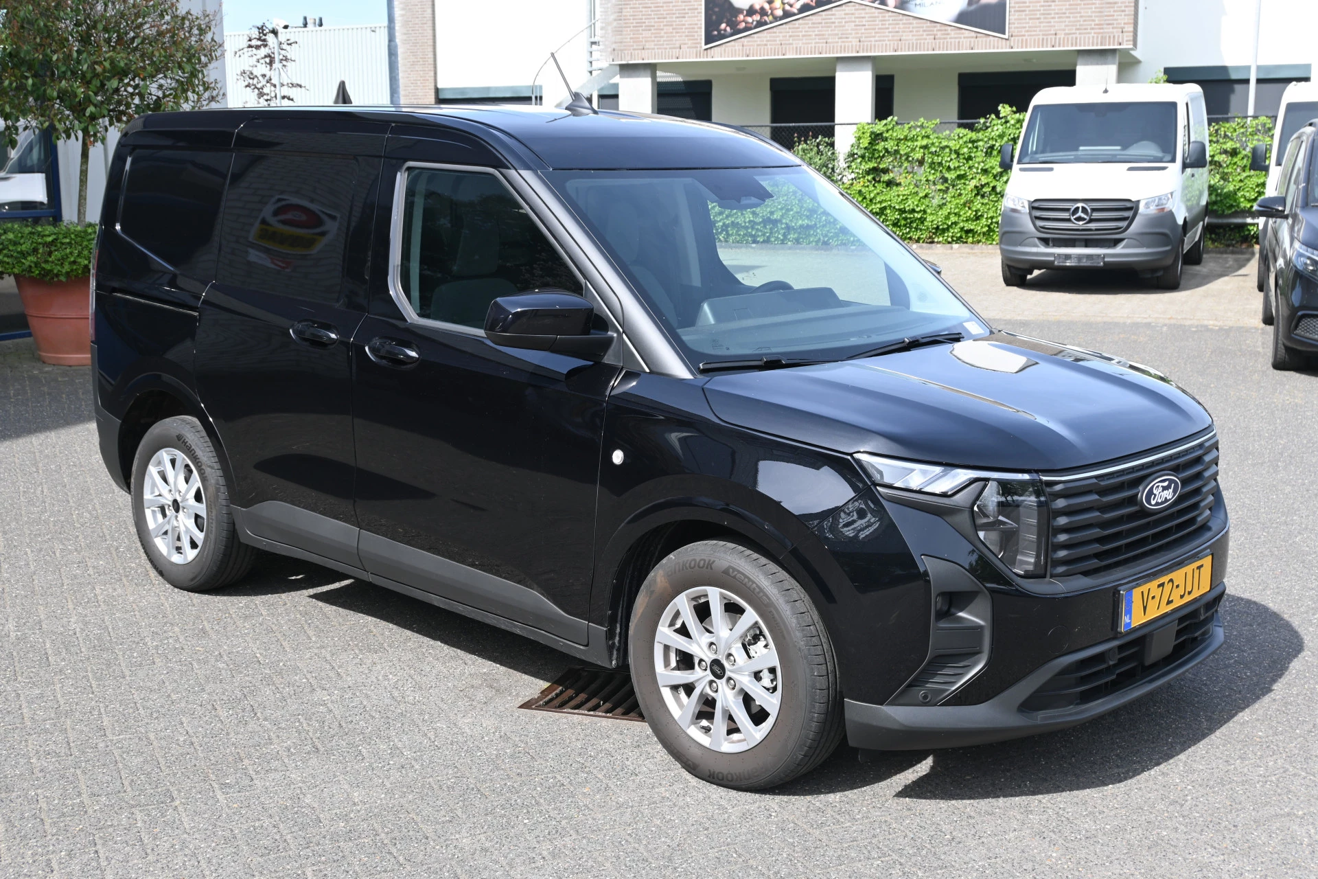 Hoofdafbeelding Ford Transit Courier