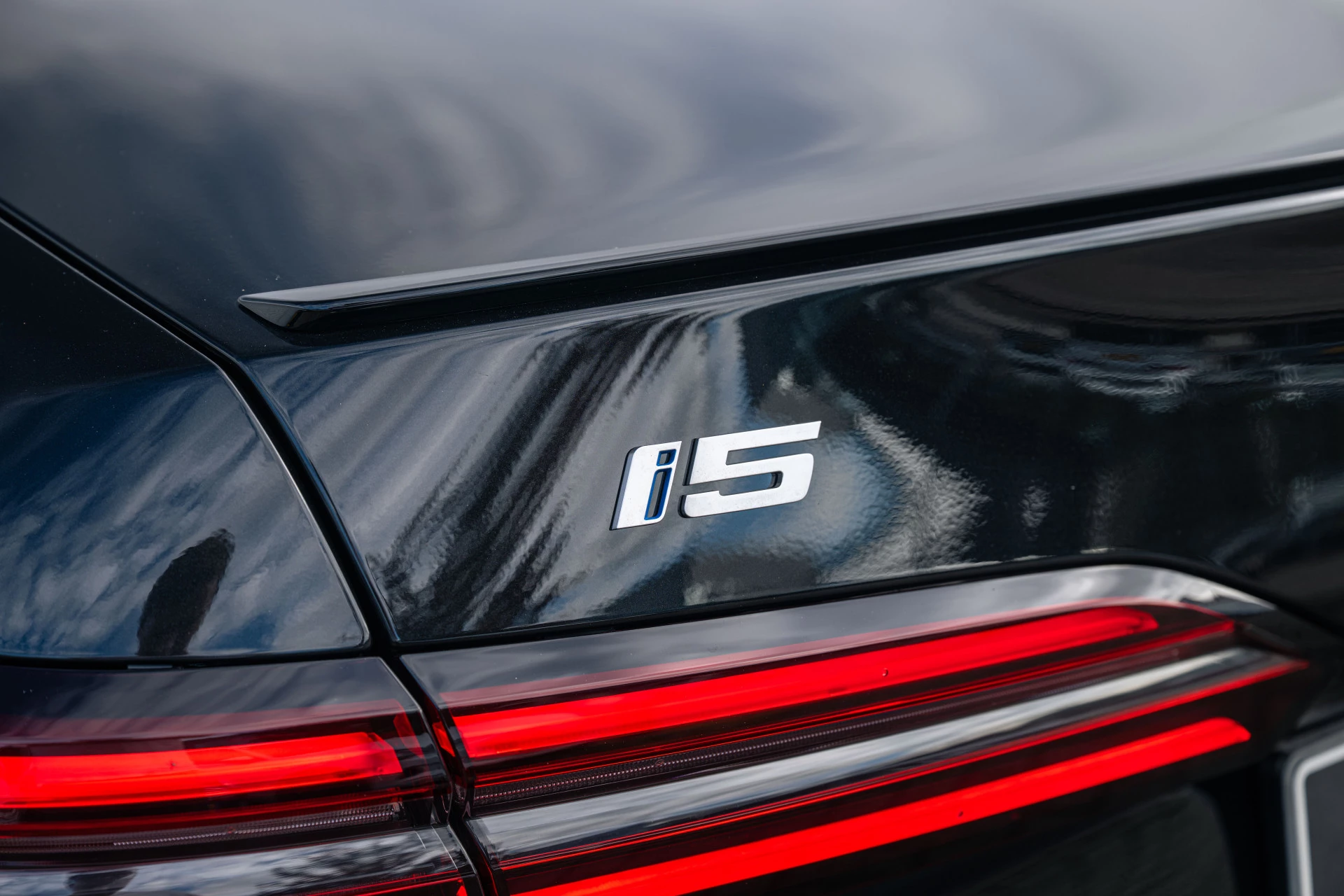 Hoofdafbeelding BMW i5