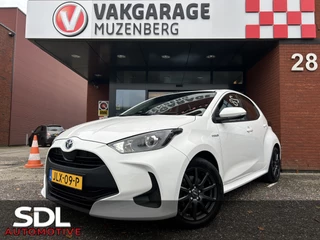 Toyota Yaris 1.5 Hybrid Business Plus // ADAPTIEVE CRUISE // NAVI+CARPLAY // CAMERA // CLIMA // STOELVERWARMING //