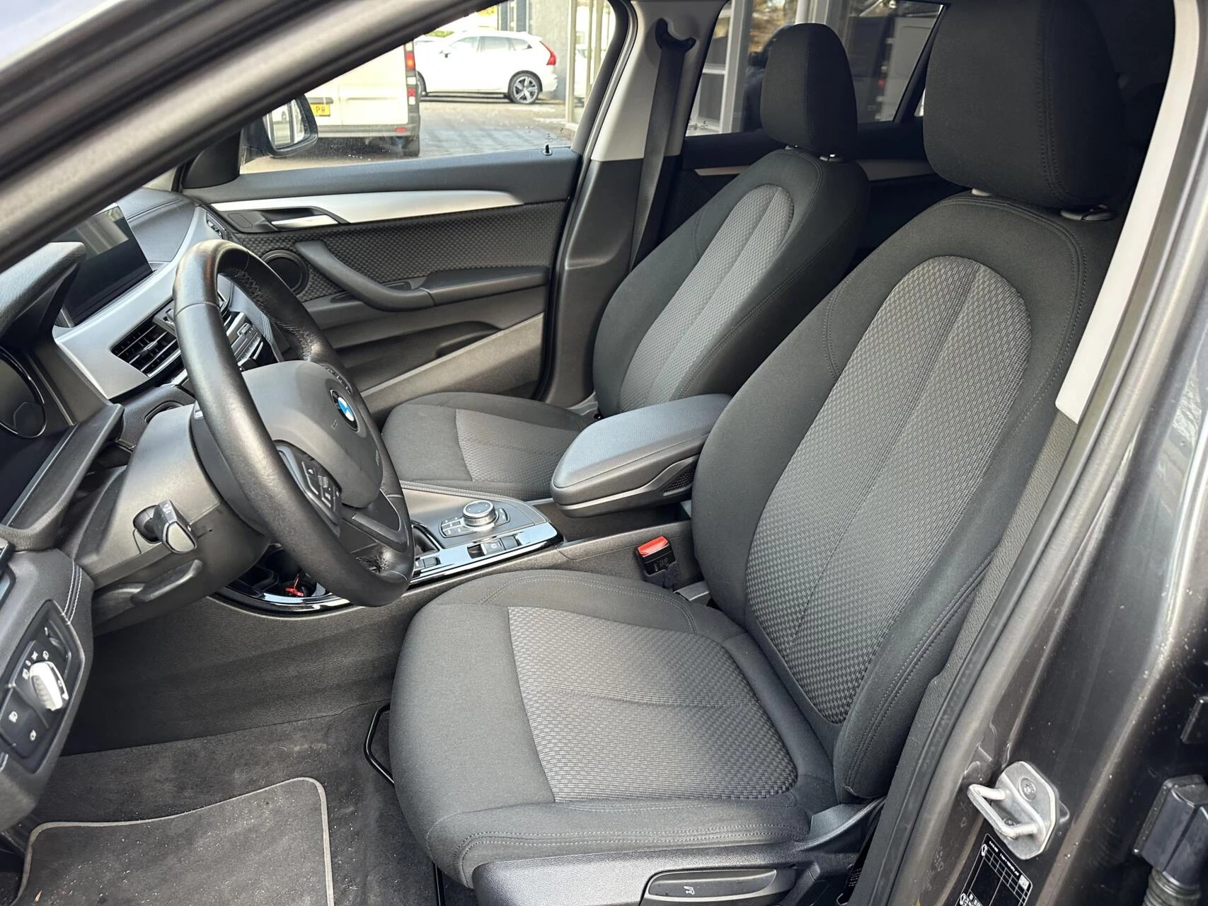 Hoofdafbeelding BMW X2