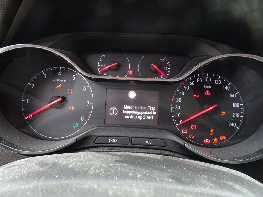 Hoofdafbeelding Opel Crossland