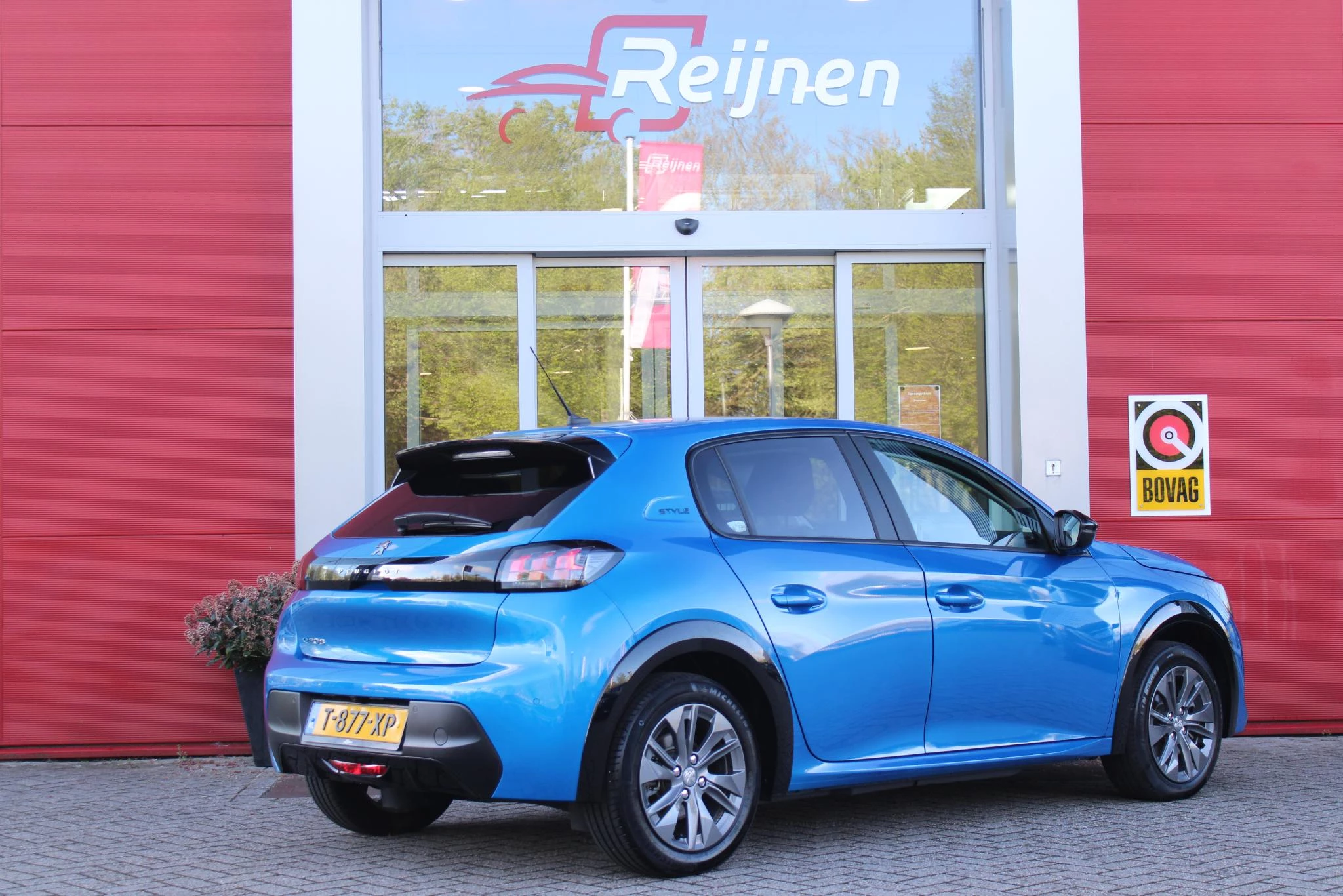 Hoofdafbeelding Peugeot e-208