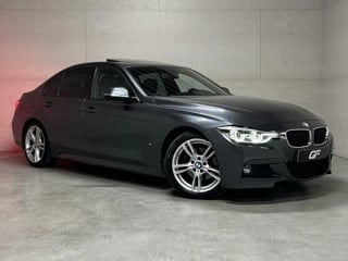 BMW 3-serie 330e M-Sport Pano Leer Navi Cruise PDC NAP