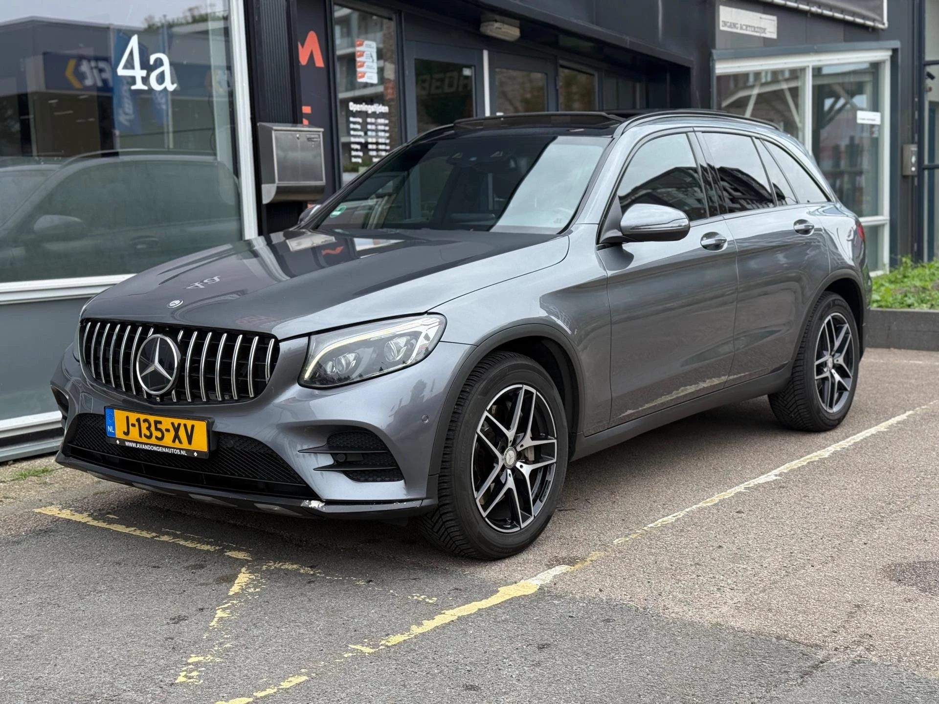 Hoofdafbeelding Mercedes-Benz GLC