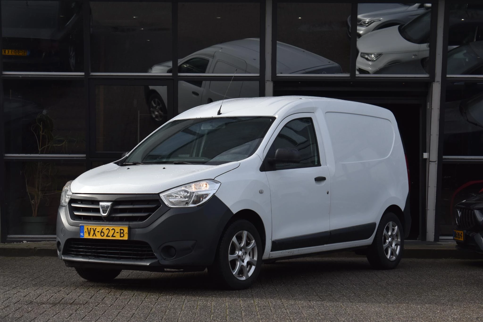 Hoofdafbeelding Dacia Dokker