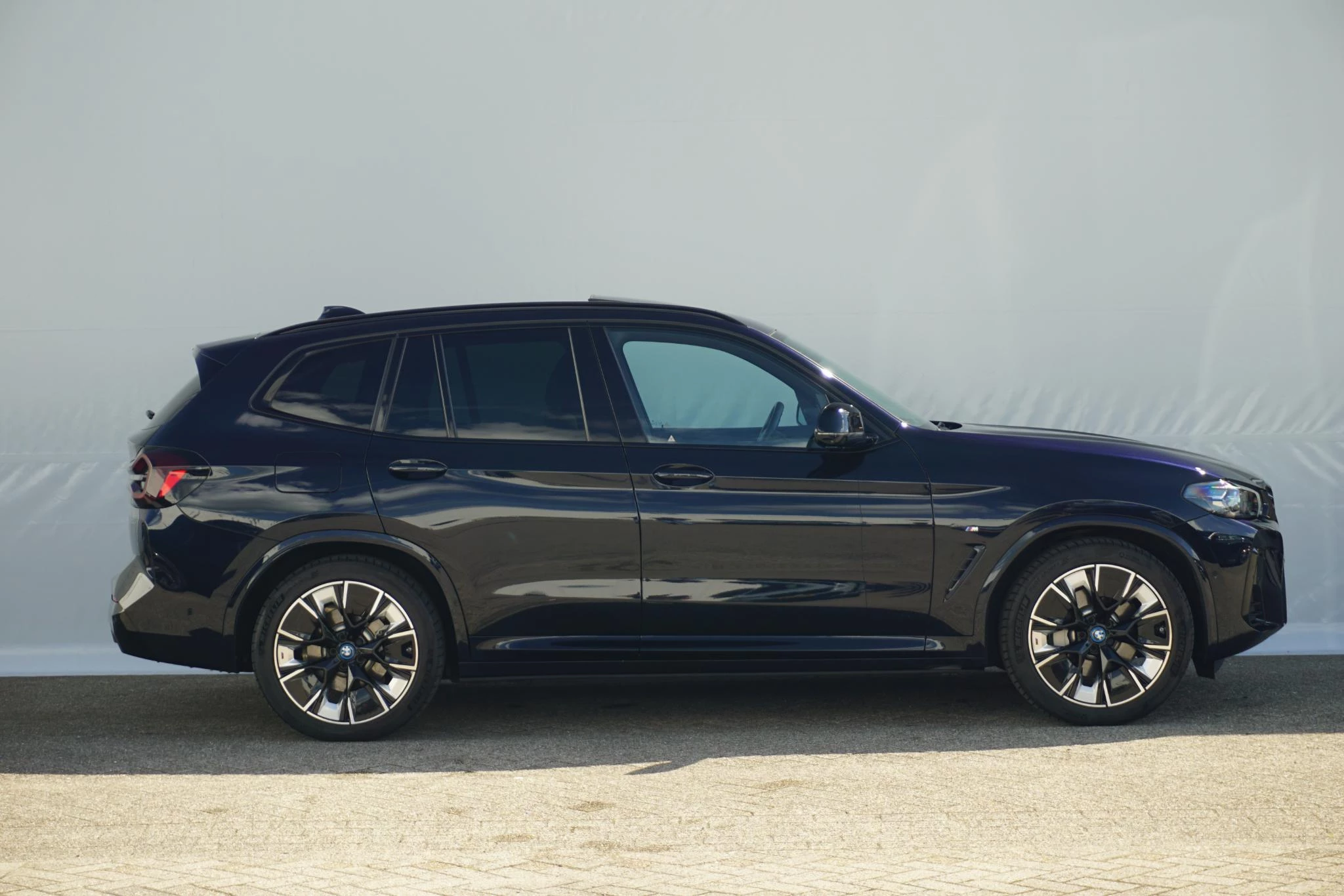 Hoofdafbeelding BMW iX3