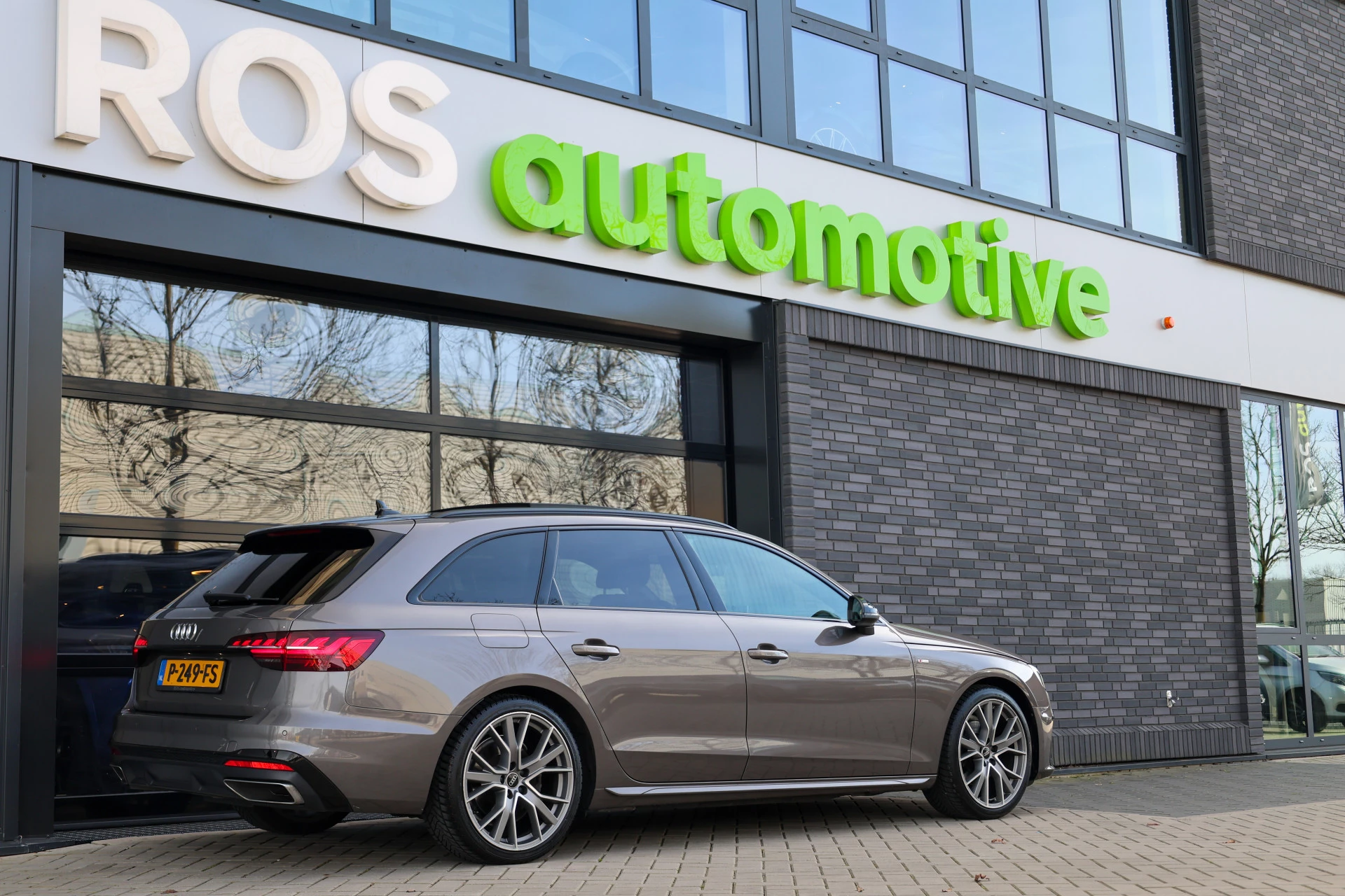 Hoofdafbeelding Audi A4