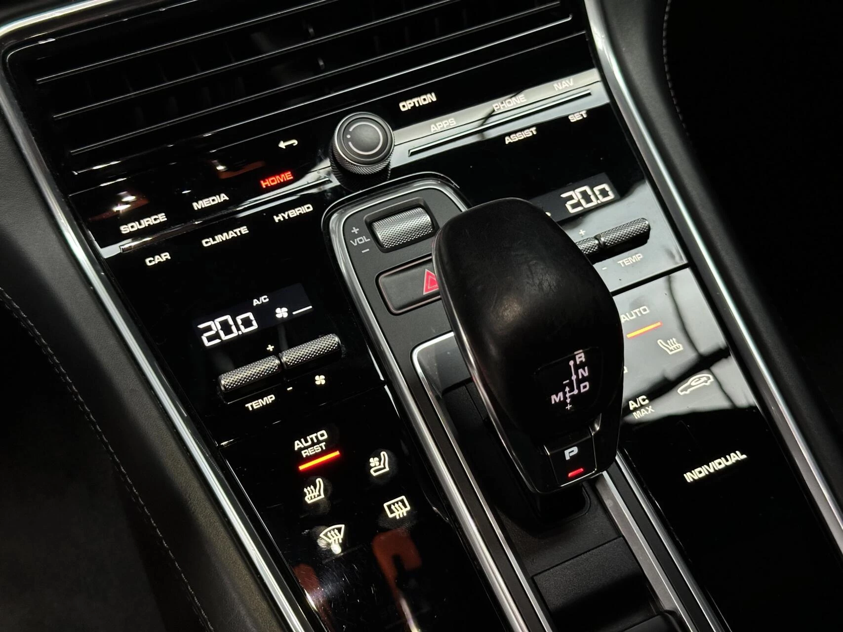 Hoofdafbeelding Porsche Panamera