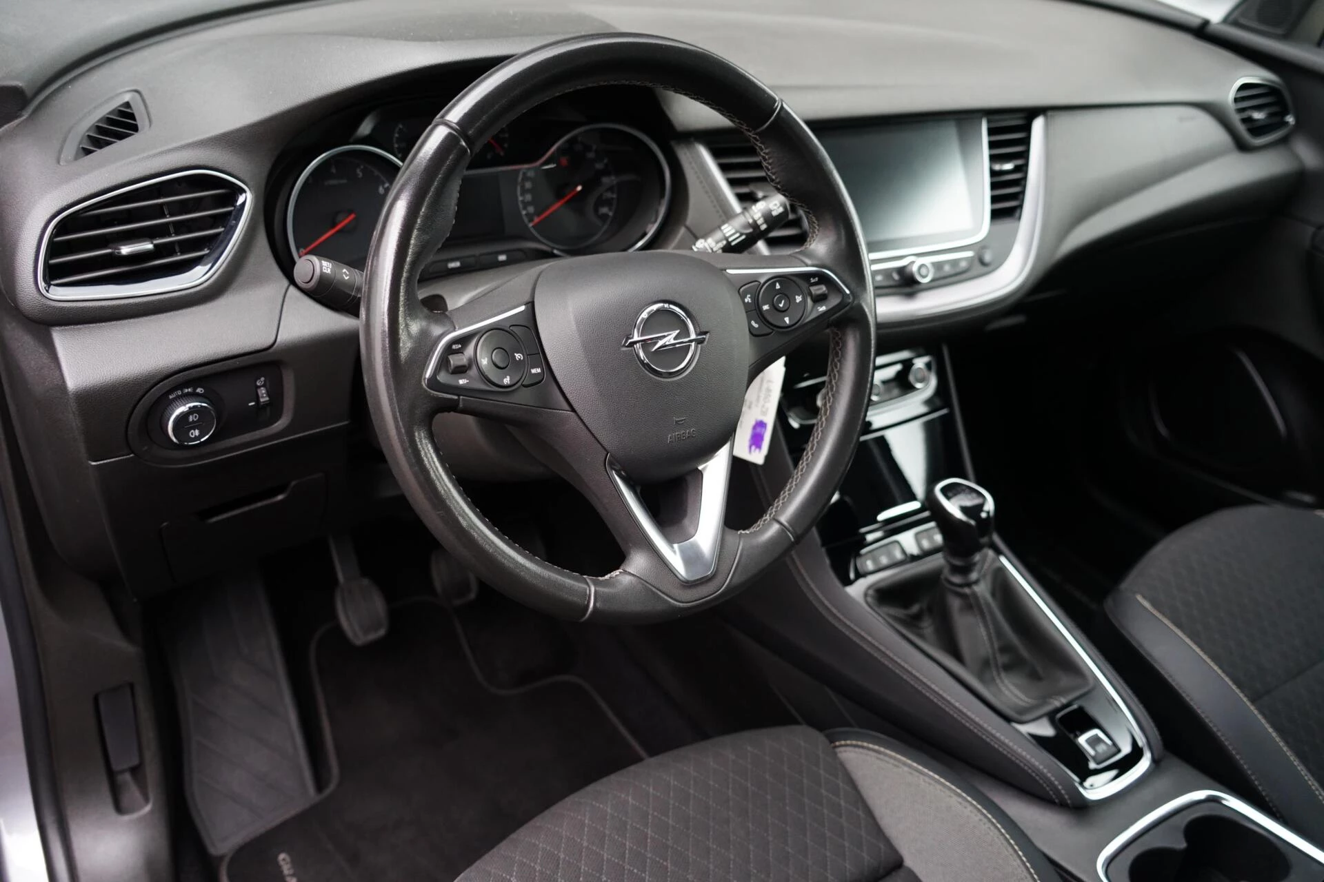 Hoofdafbeelding Opel Grandland X