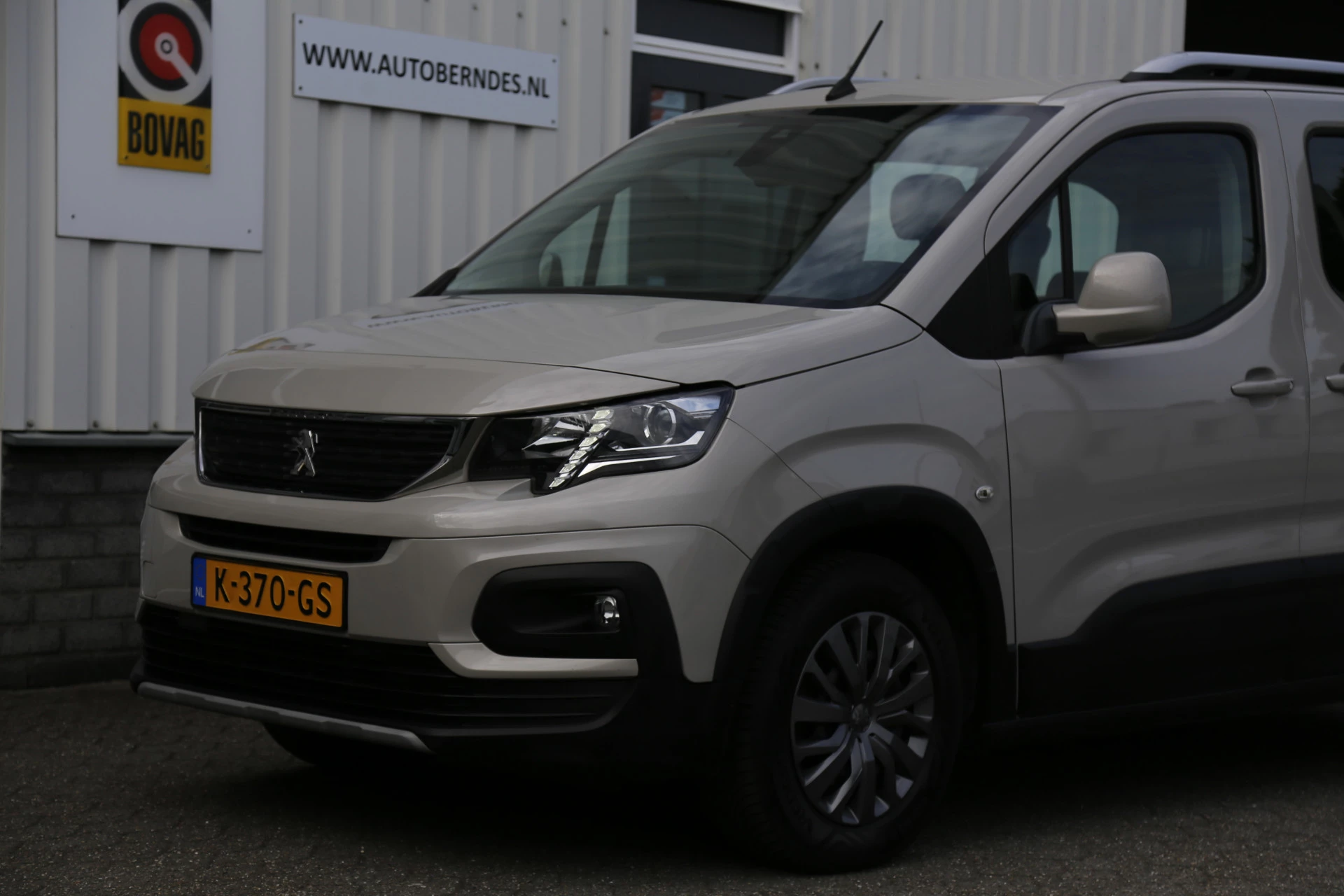 Hoofdafbeelding Peugeot Rifter