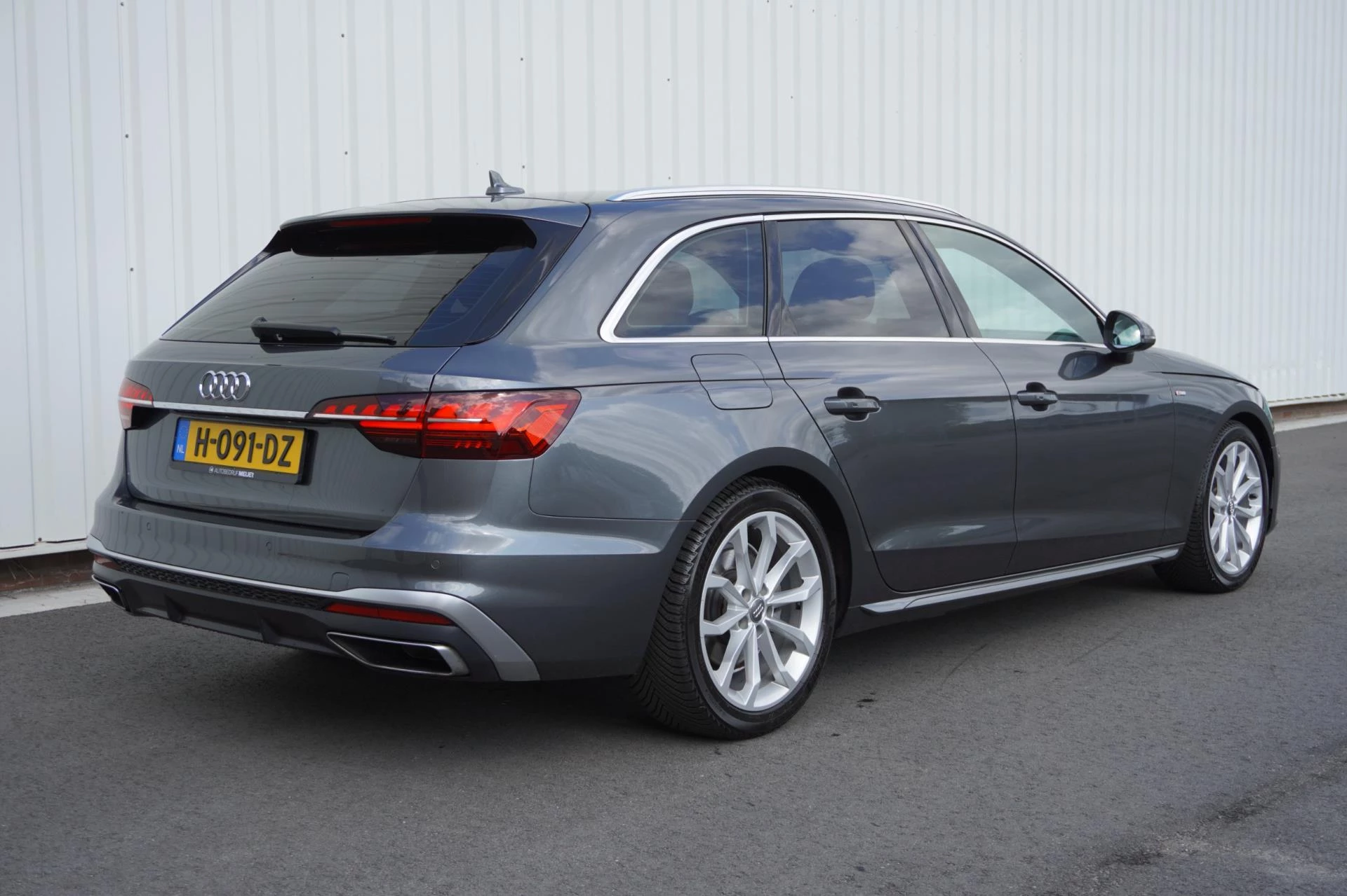 Hoofdafbeelding Audi A4