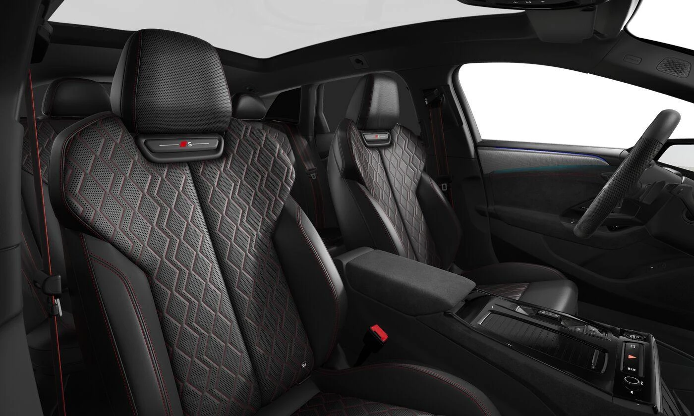 Hoofdafbeelding Audi A6 Avant e-tron