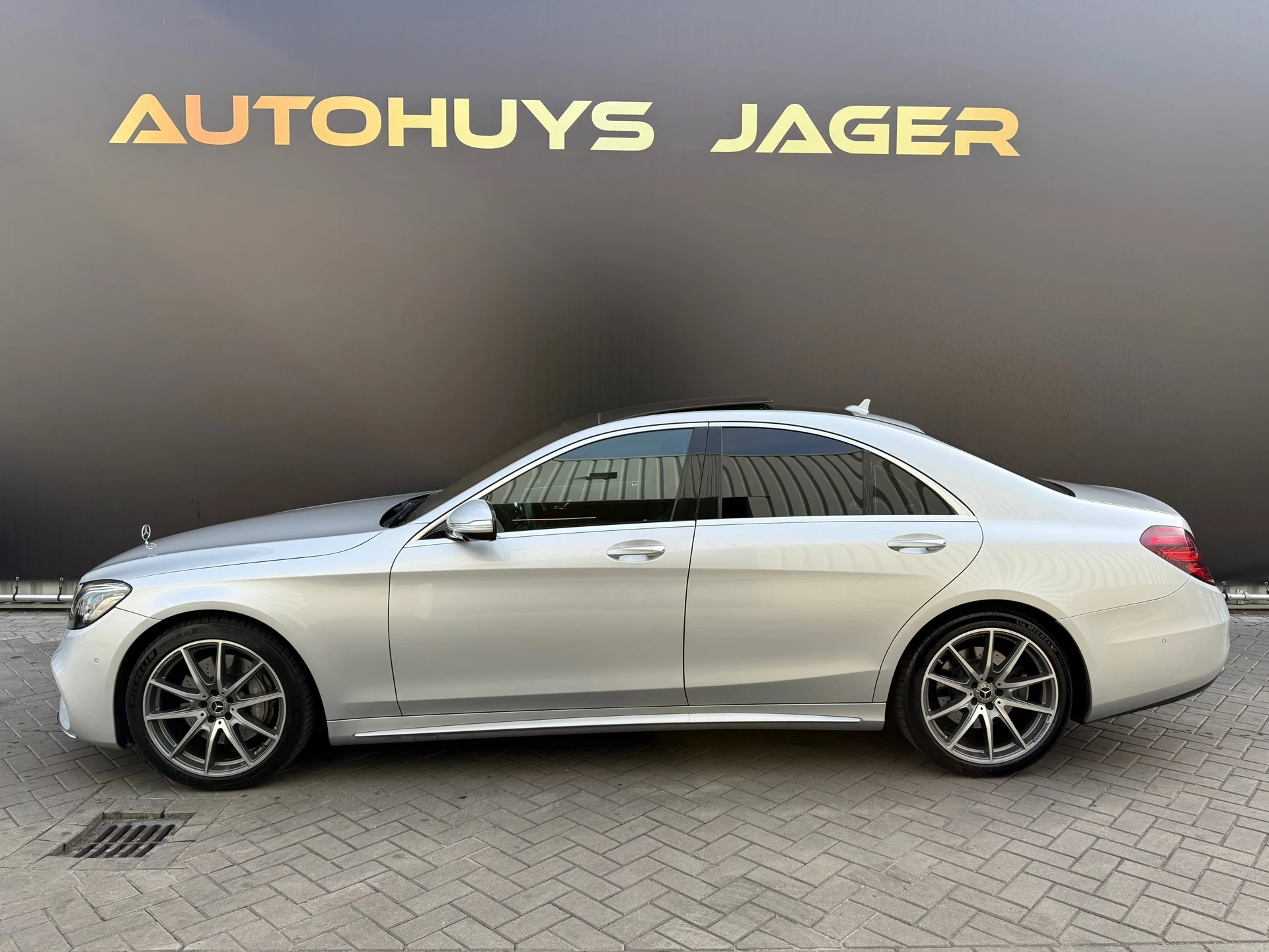 Hoofdafbeelding Mercedes-Benz S-Klasse