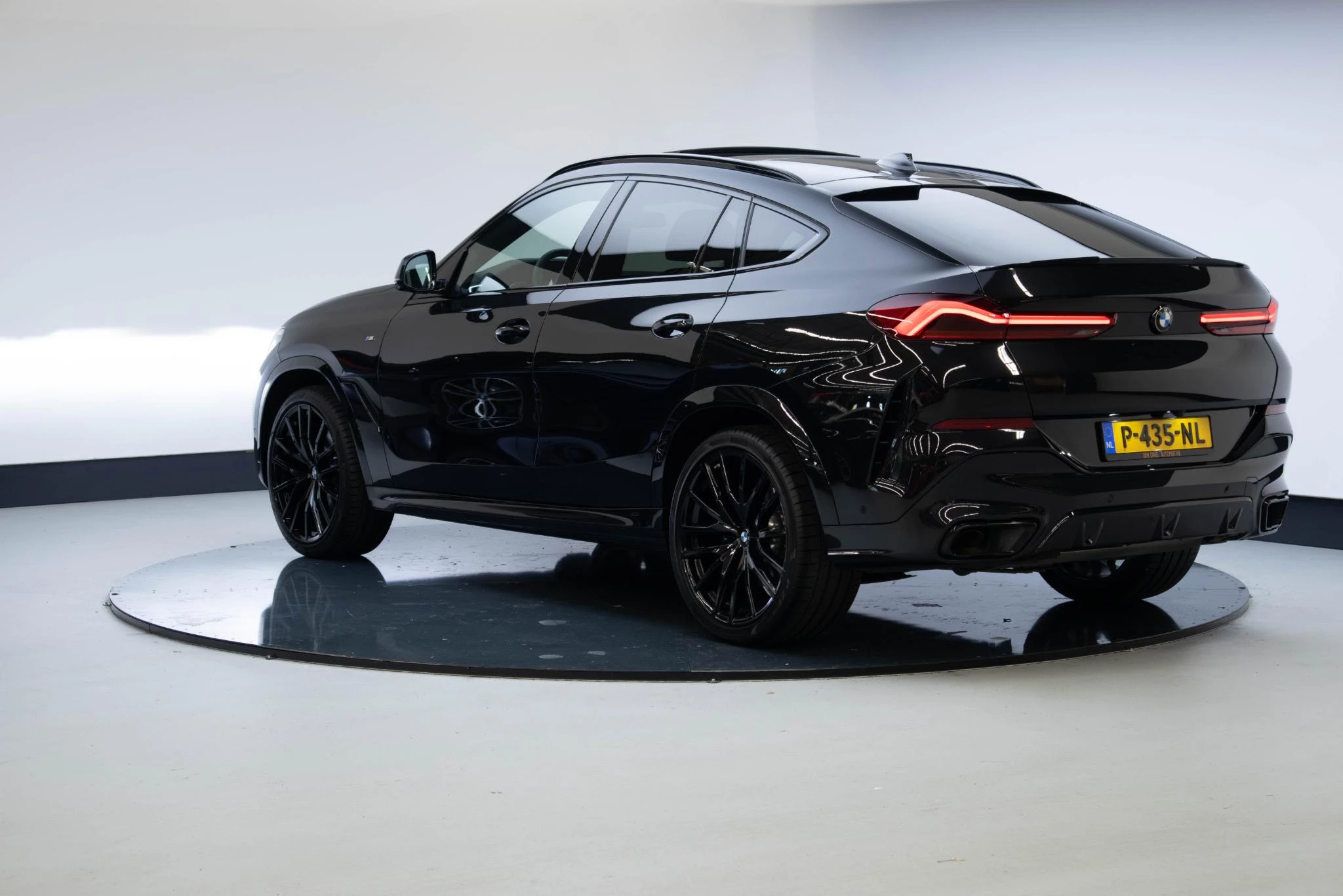 Hoofdafbeelding BMW X6