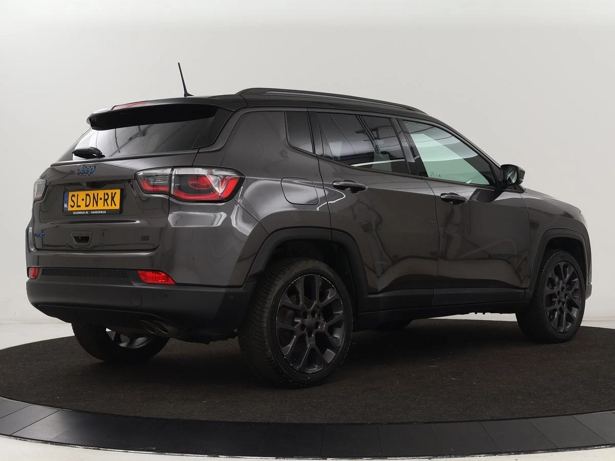 Hoofdafbeelding Jeep Compass