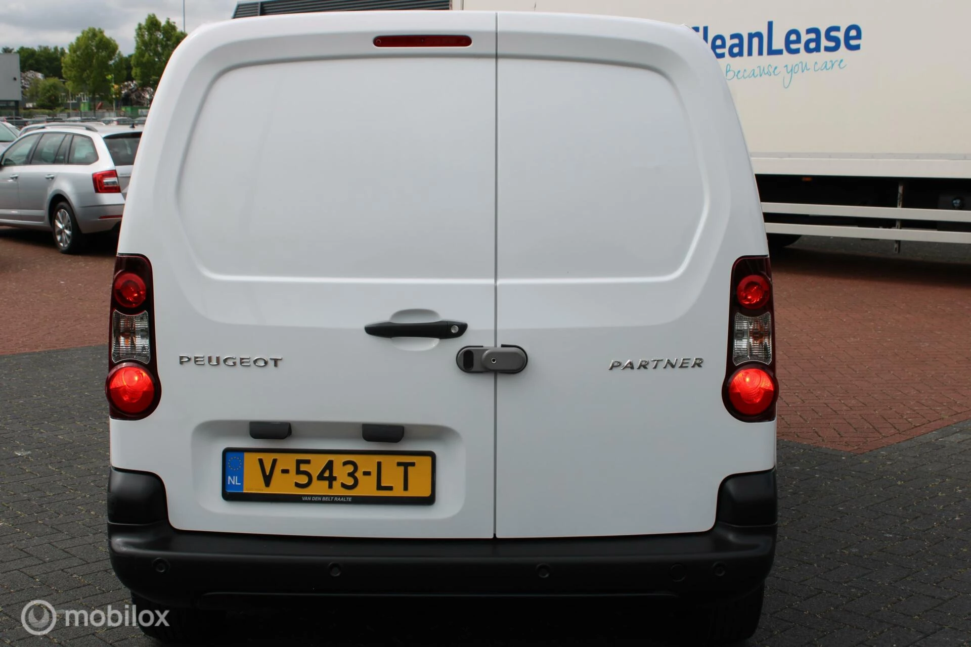 Hoofdafbeelding Peugeot Partner