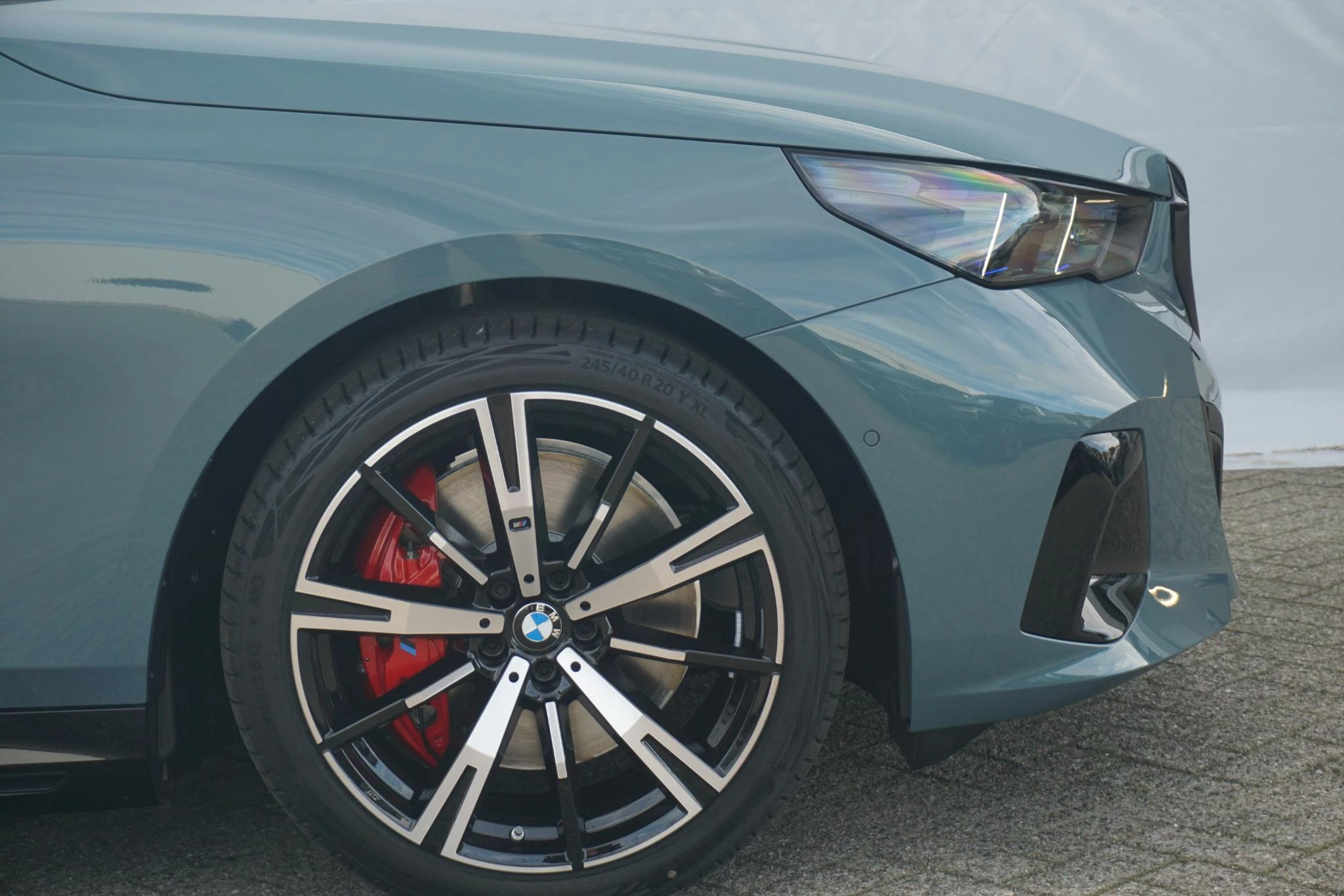 Hoofdafbeelding BMW i5