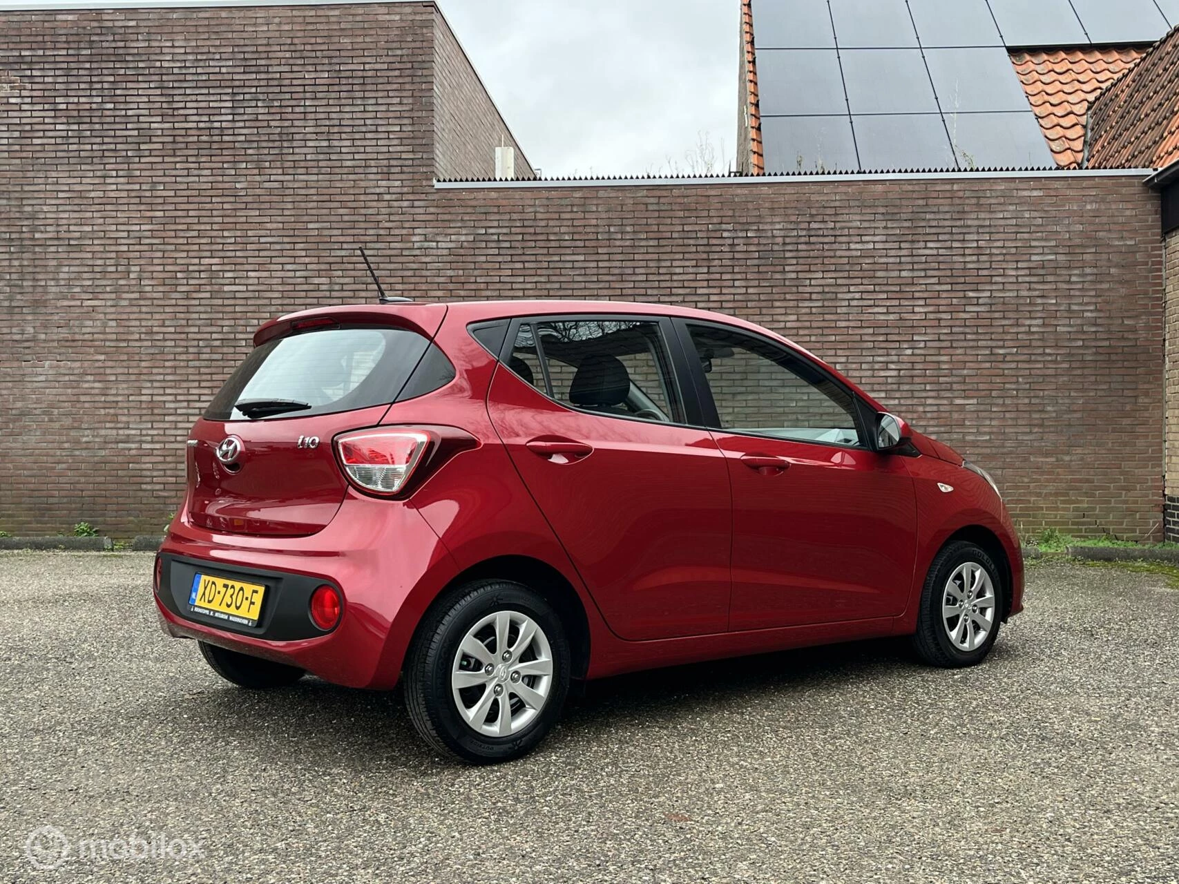 Hoofdafbeelding Hyundai i10