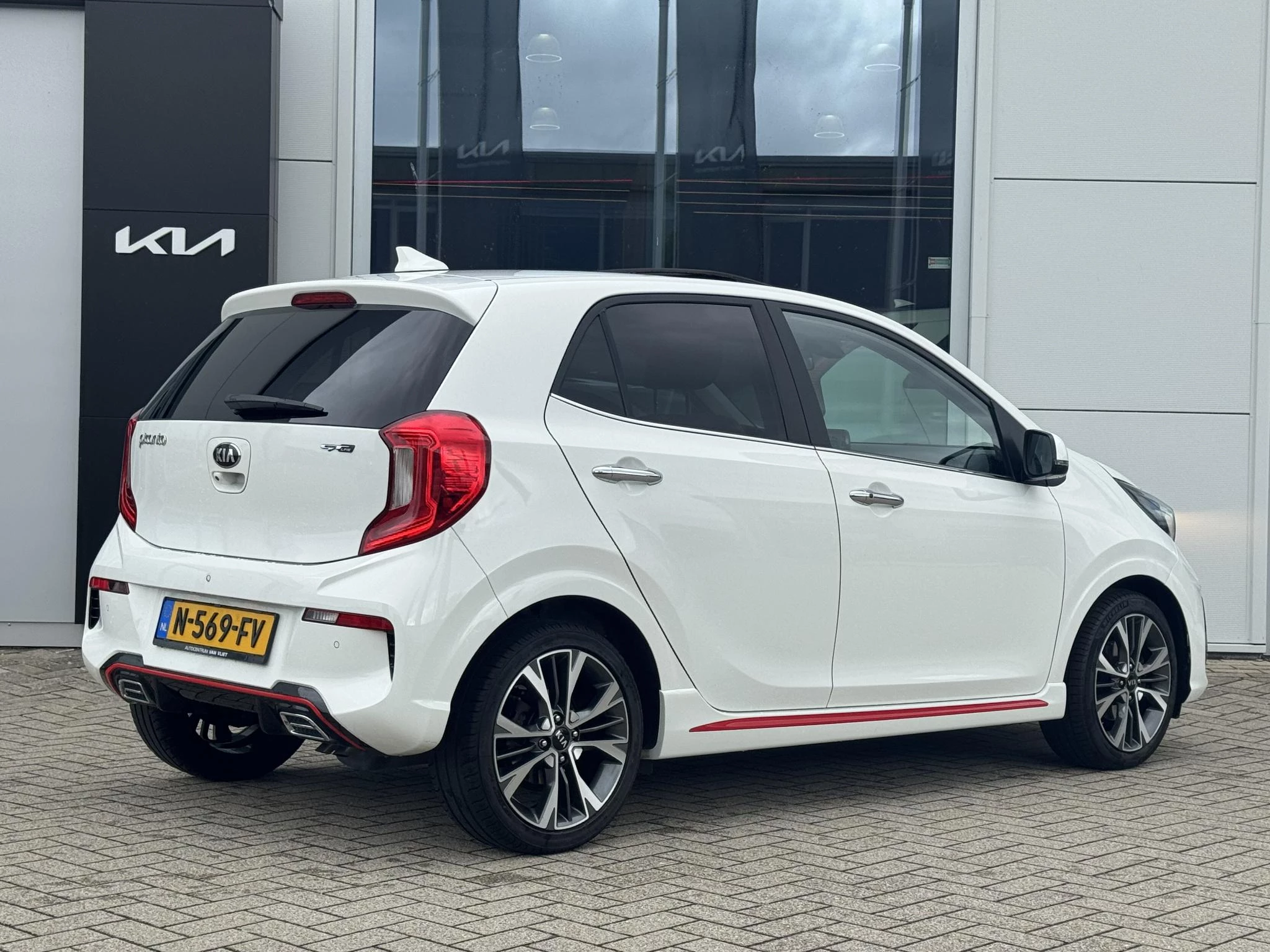 Hoofdafbeelding Kia Picanto