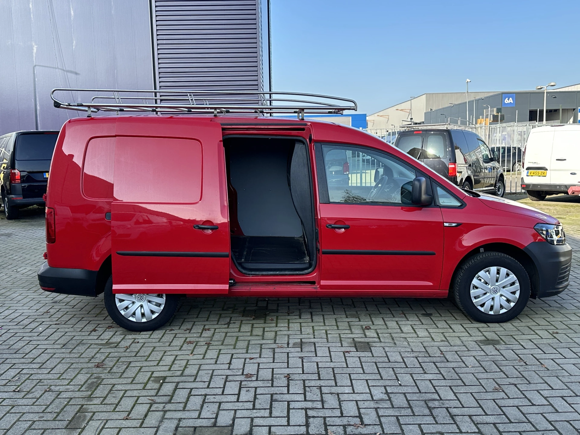 Hoofdafbeelding Volkswagen Caddy