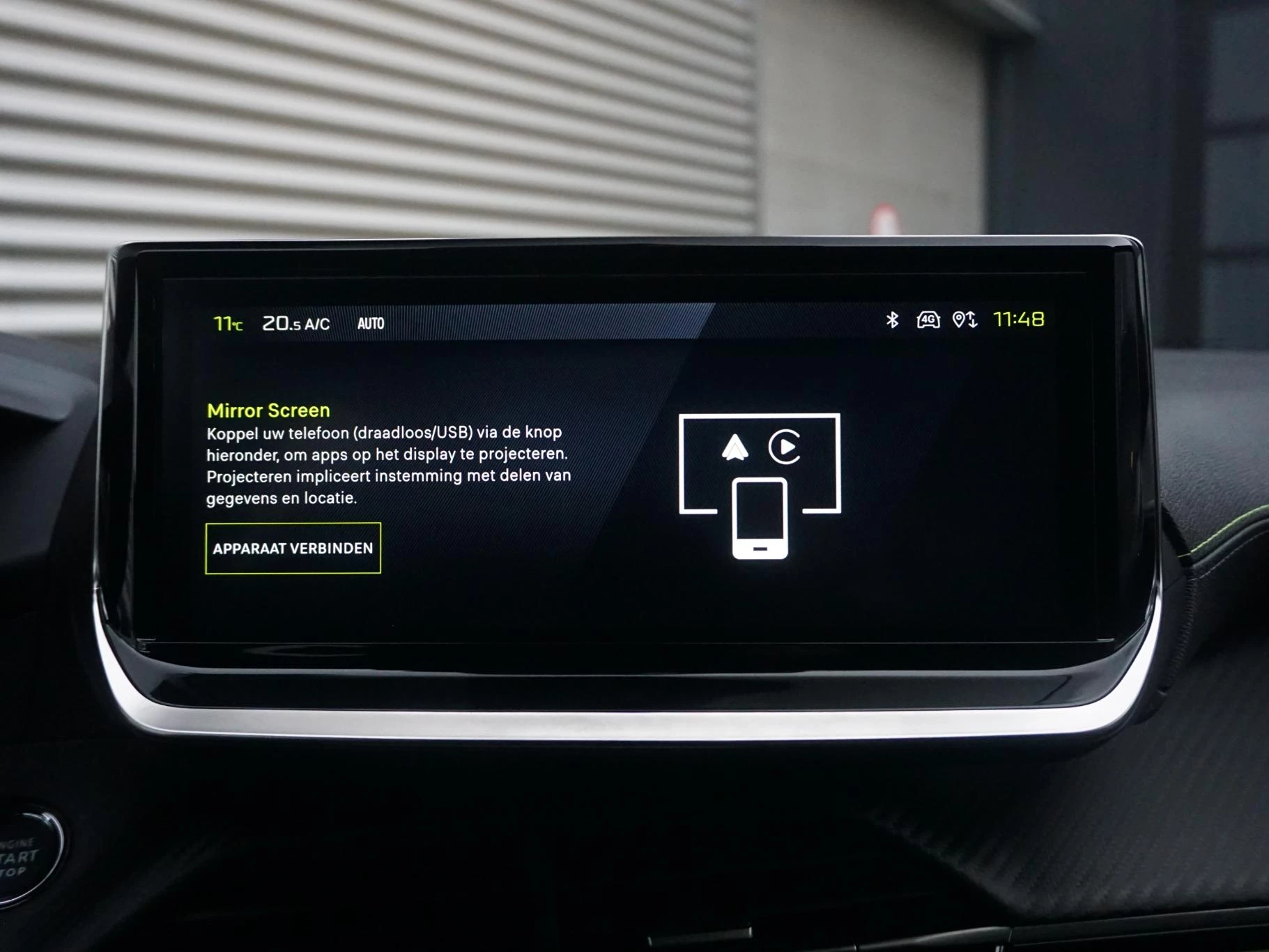 Hoofdafbeelding Peugeot e-208