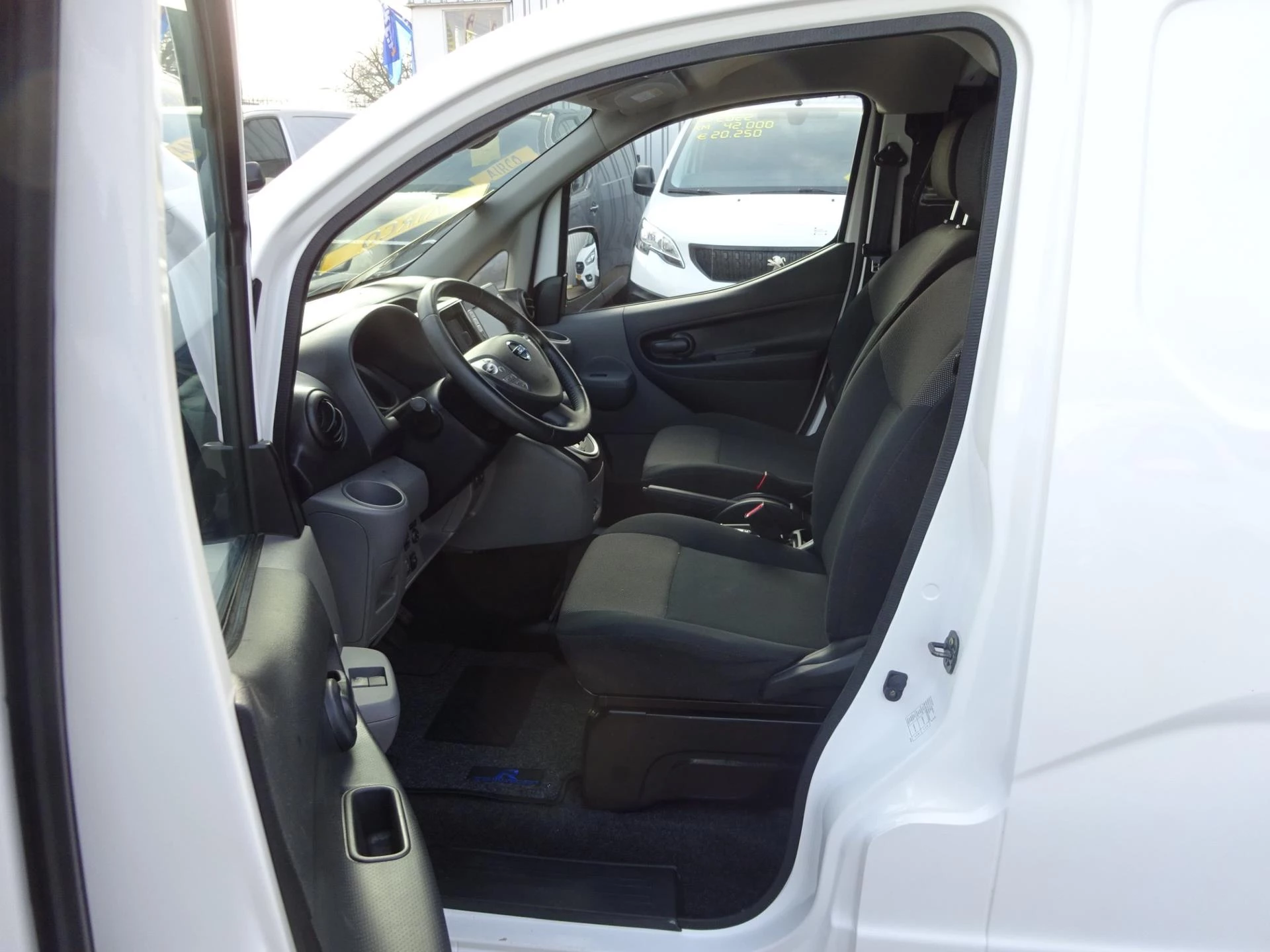 Hoofdafbeelding Nissan e-NV200