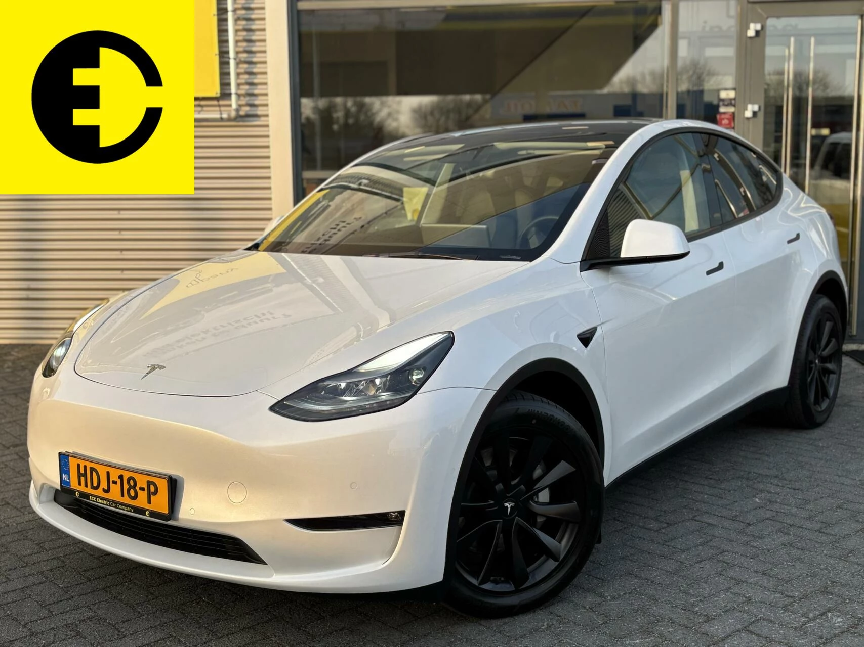 Hoofdafbeelding Tesla Model Y