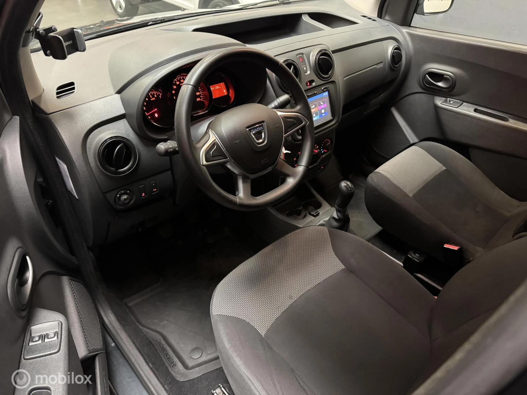 Hoofdafbeelding Dacia Dokker