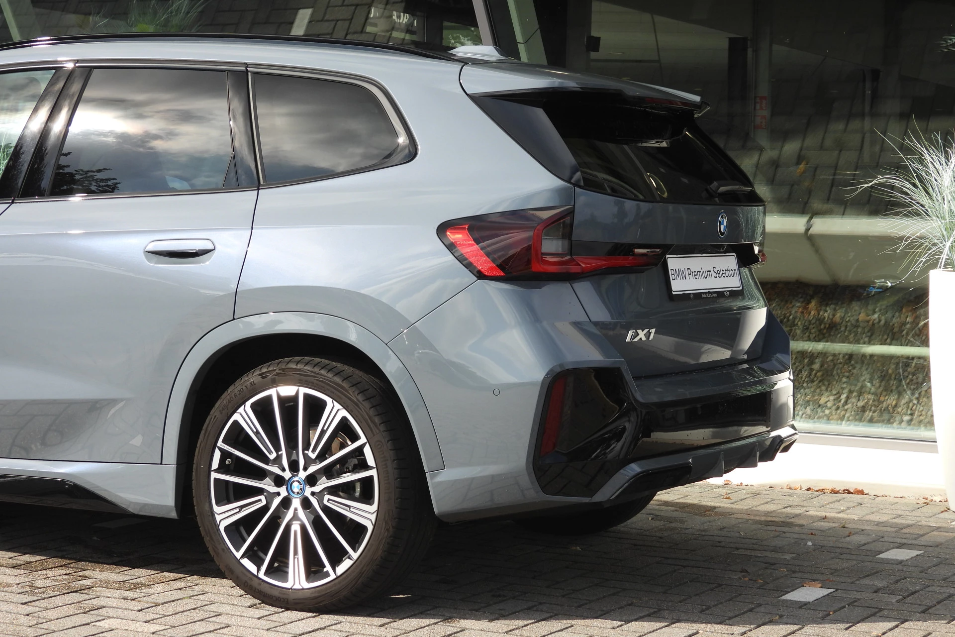 Hoofdafbeelding BMW iX1